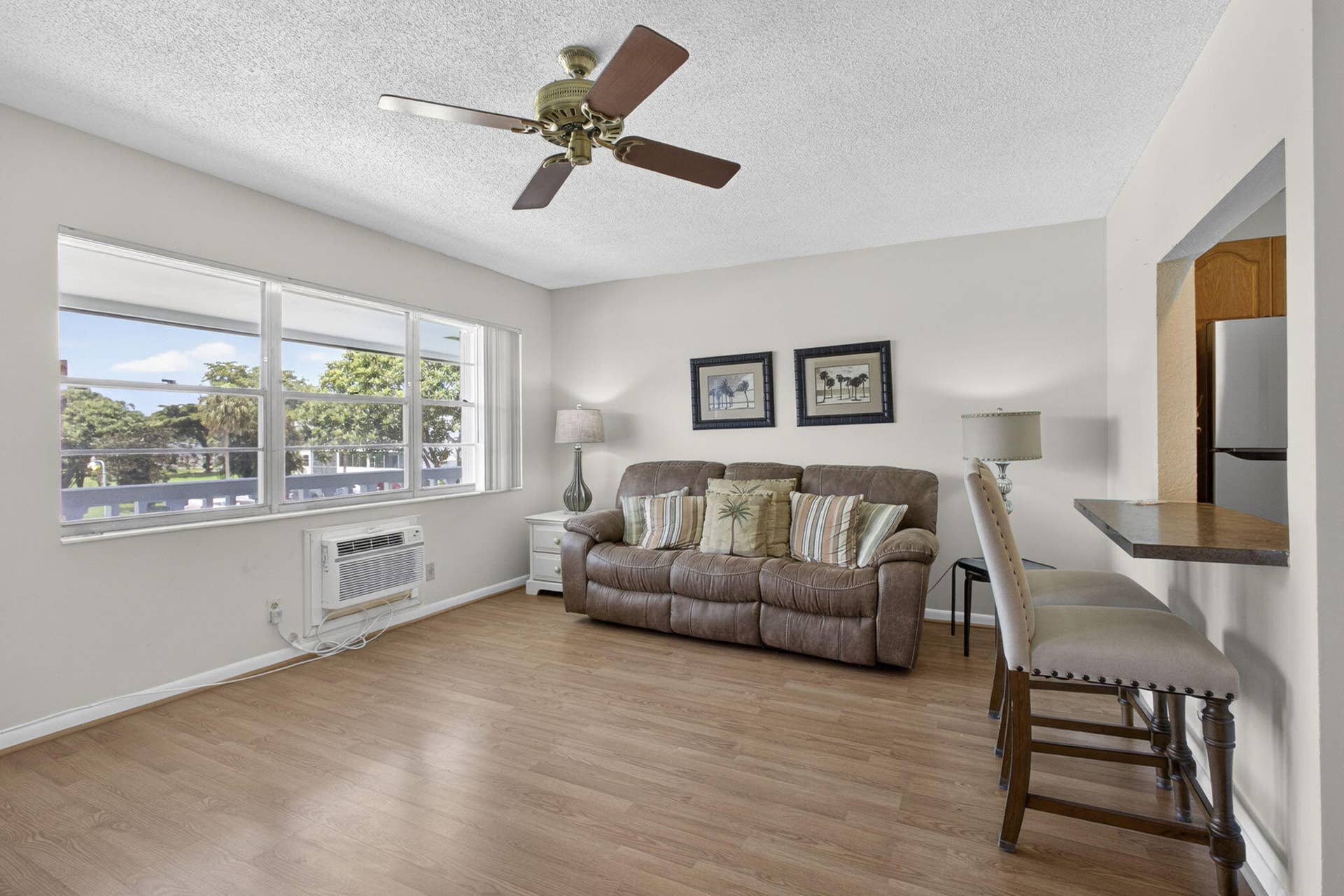 181 Bedford G, West Palm Beach, FL 33417 Plenty of room for entertaining