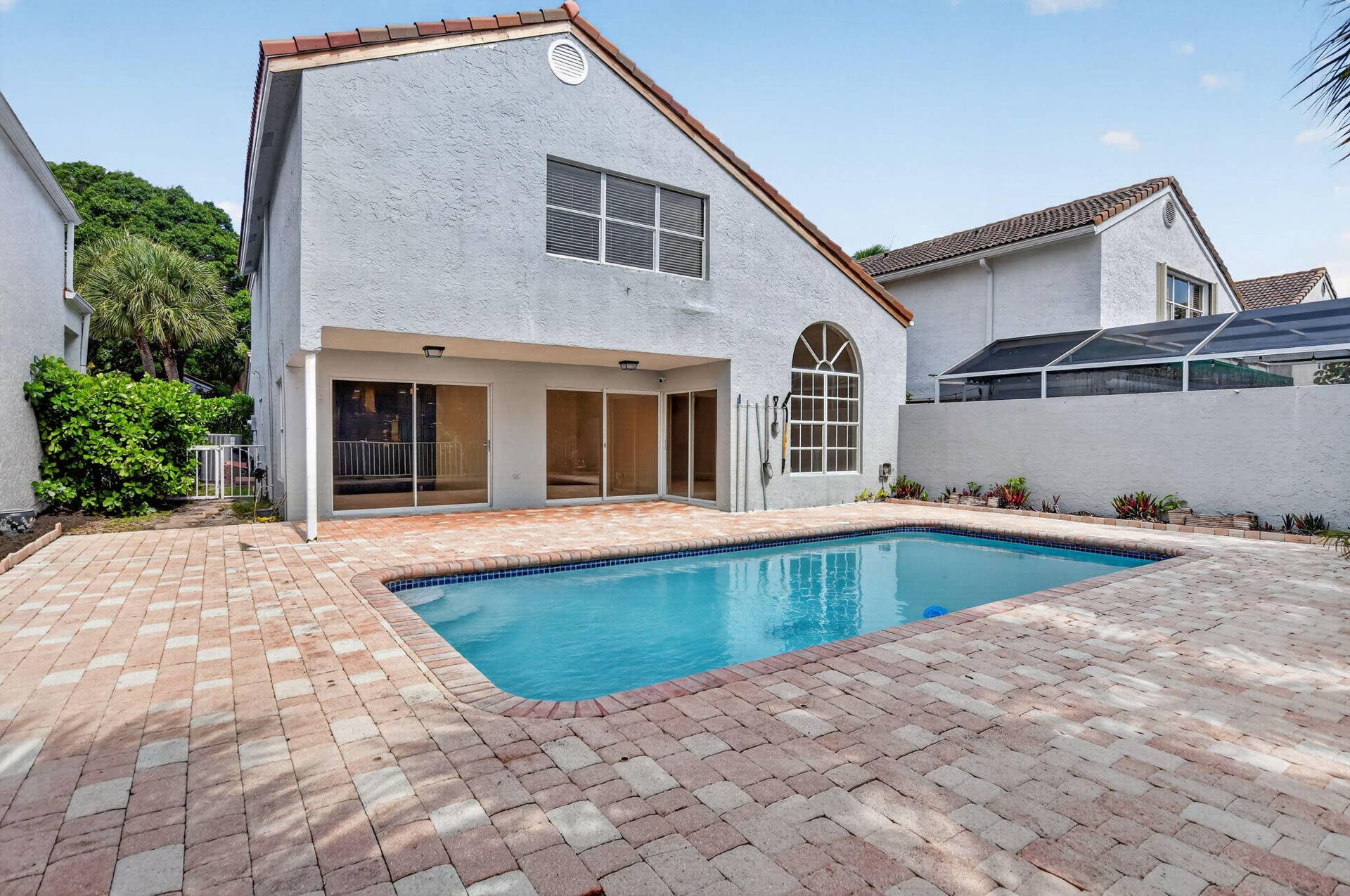 23338 La Vida Way, Boca Raton, FL 33433 Back of Home