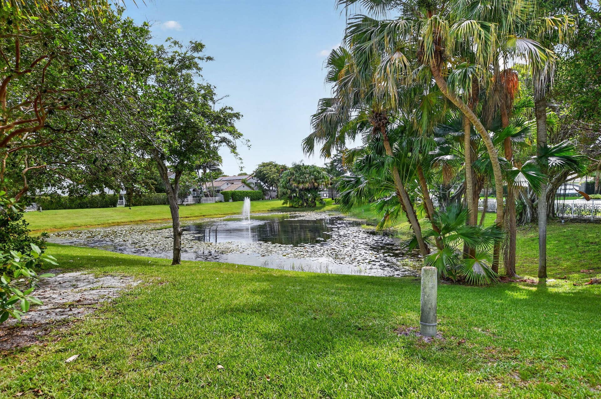 23338 La Vida Way, Boca Raton, FL 33433 Lake view from backyard