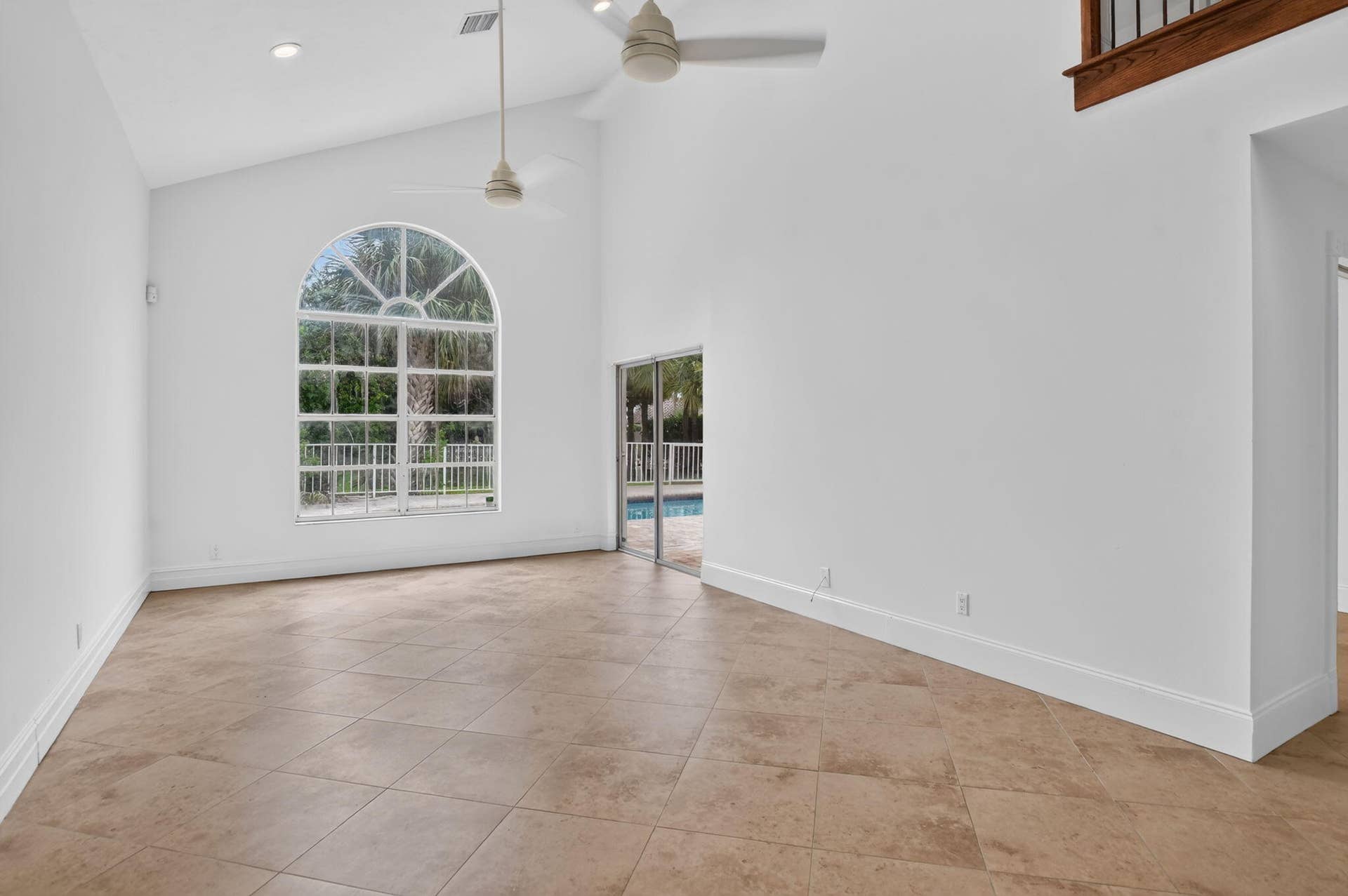 23338 La Vida Way, Boca Raton, FL 33433 Living Room