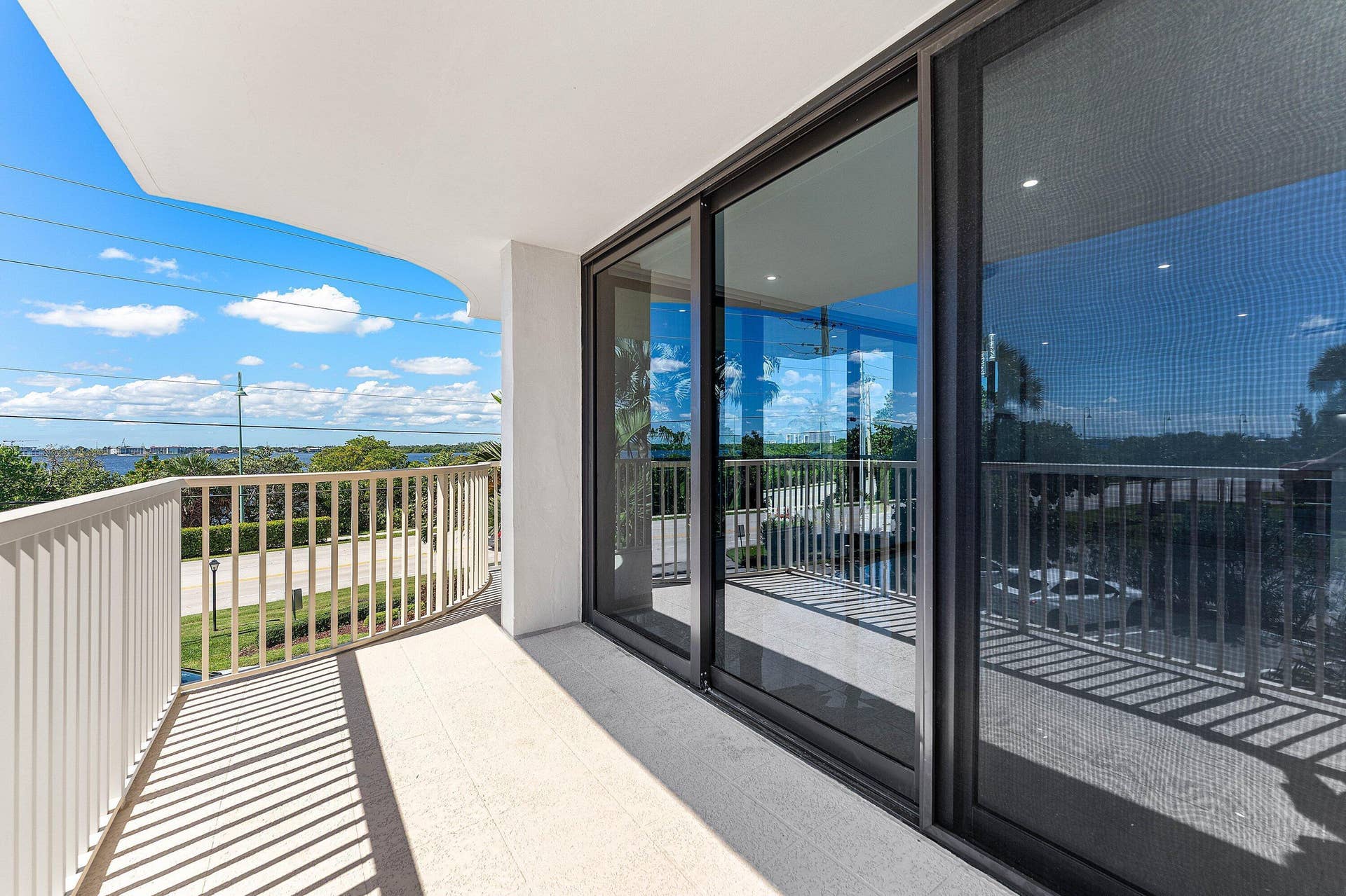 5480 N Ocean Drive, #B1c, Singer Island, Singer Island, FL 33404 SW Corner Intracoastal Views