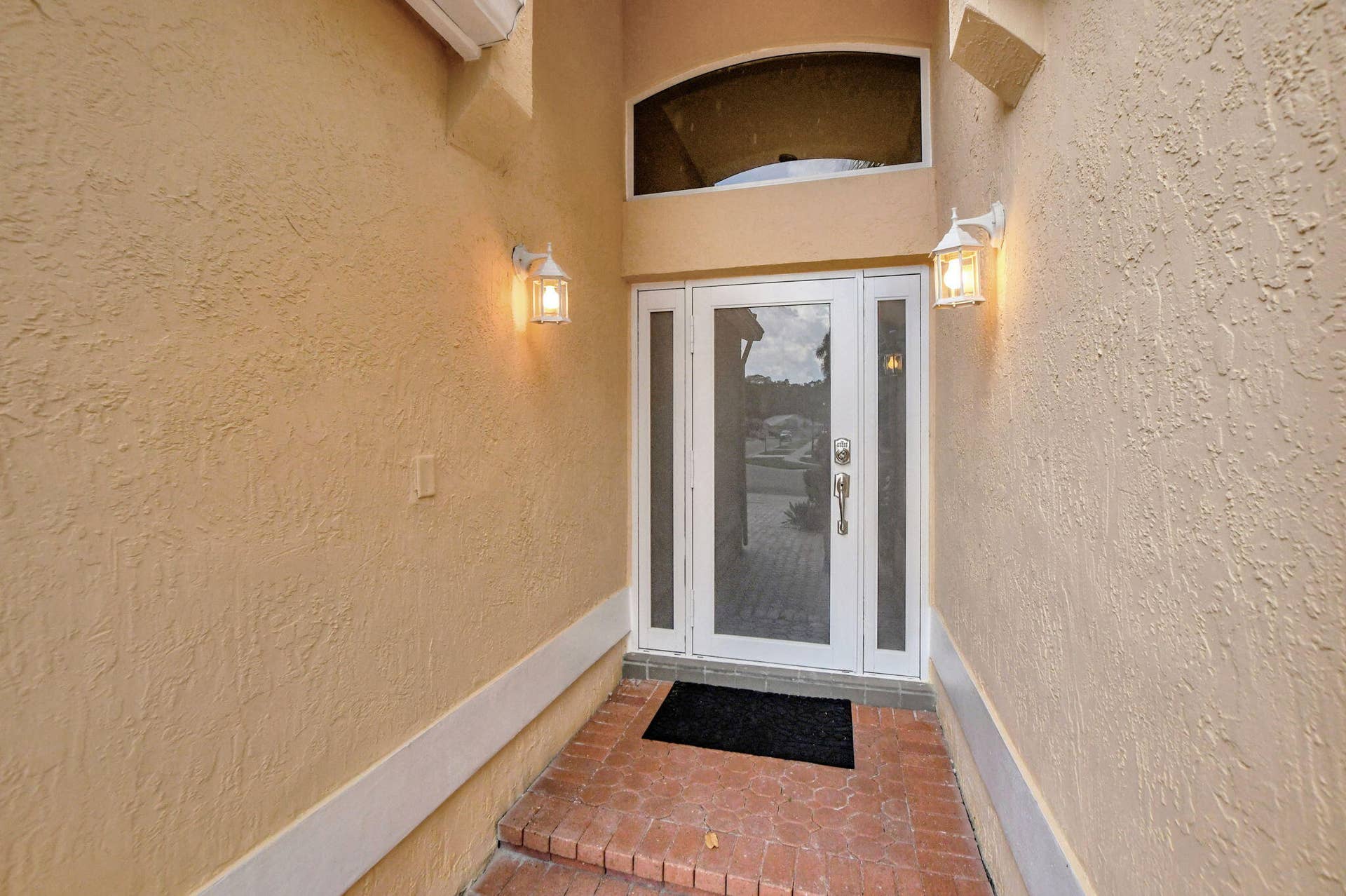 22687 Royal Crown Terrace E, Boca Raton, Boca Raton, FL 33433 3-web-or-mls-DSC_2446