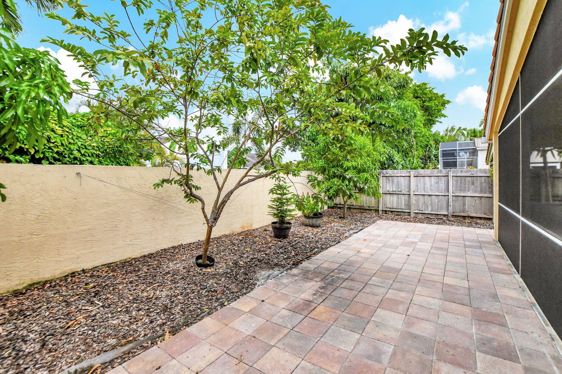 22687 Royal Crown Terrace E, Boca Raton, Boca Raton, FL 33433 32-web-or-mls-DSC_2421