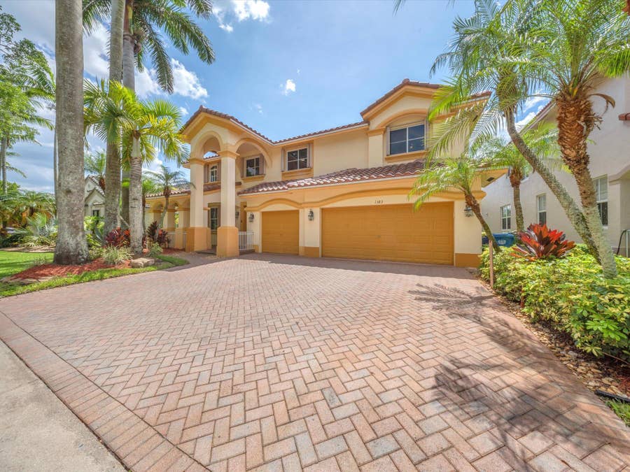 Property photo for 1383 Crossbill Court, Weston, FL