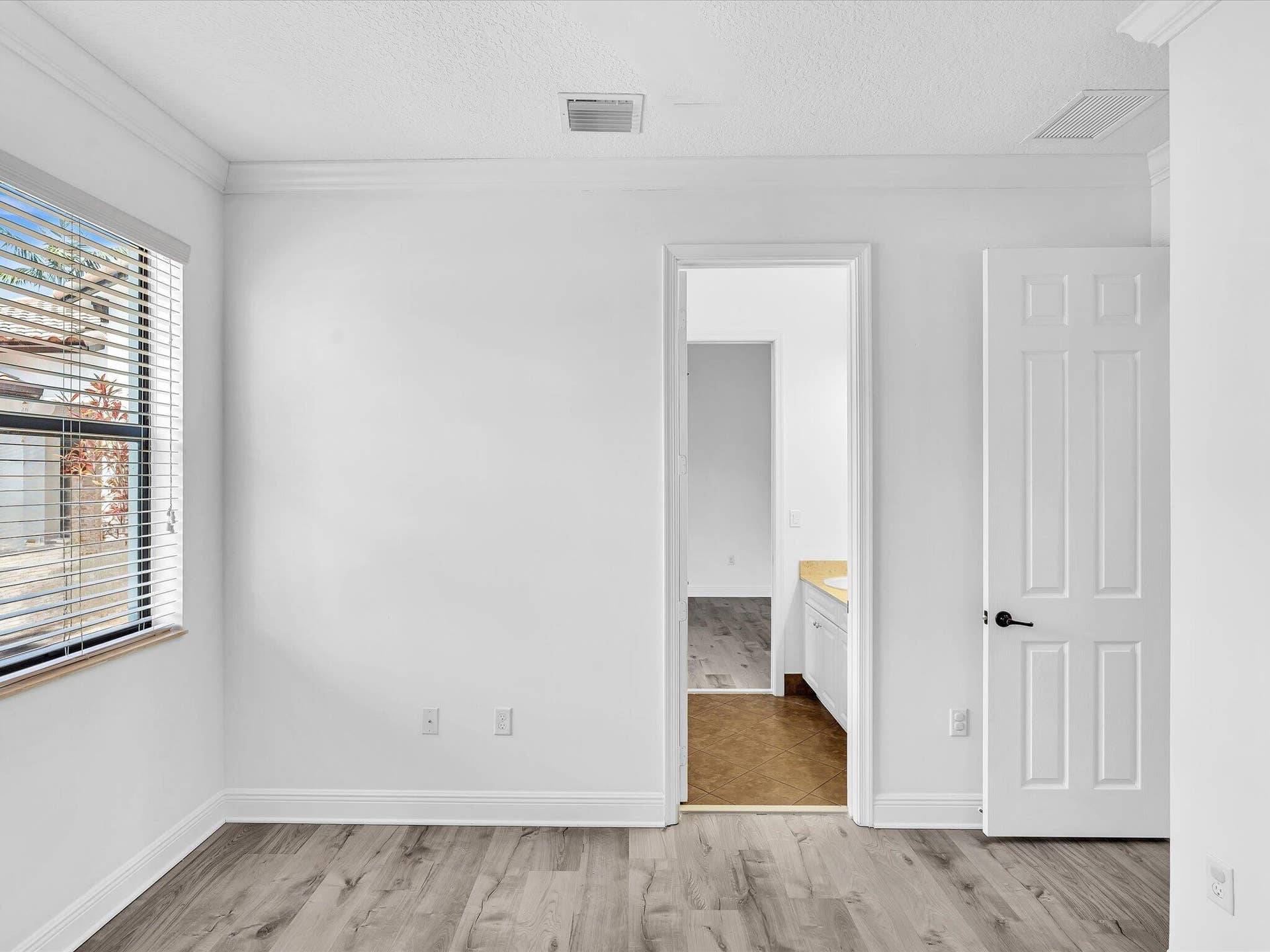 2680 NW 84th Way, Cooper City, FL 33024 070-FPP00336
