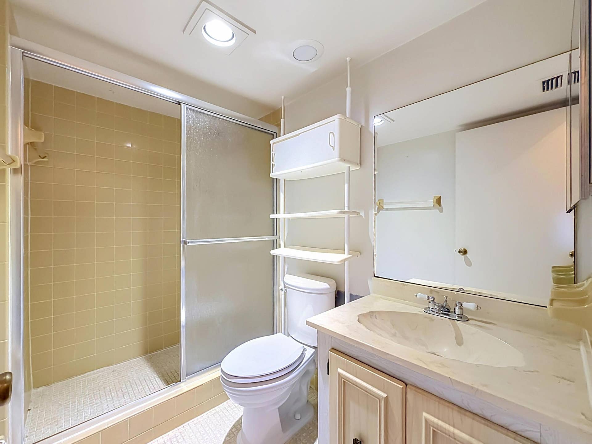 2850 Forest Hills Boulevard #212-44