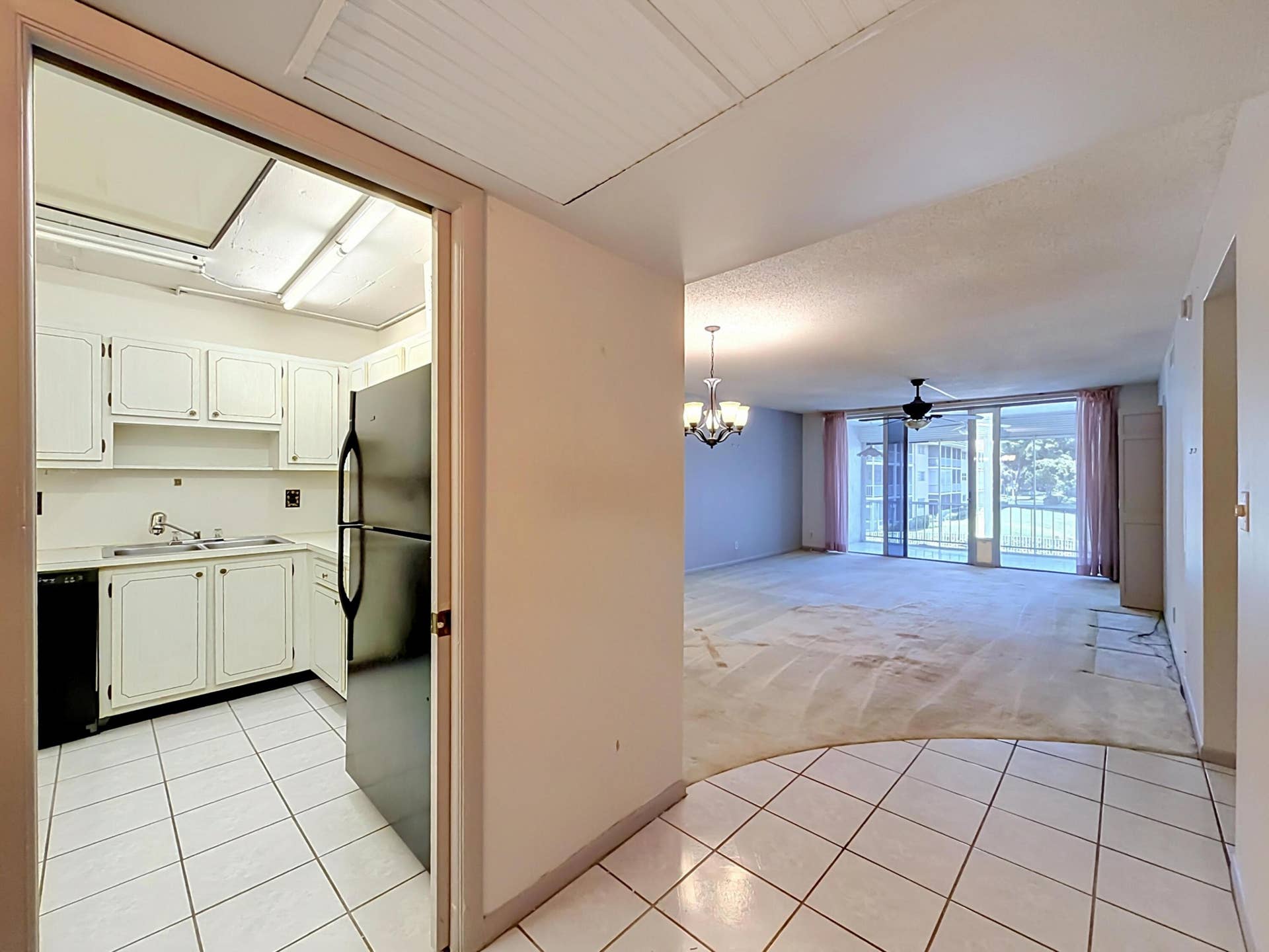 2850 Forest Hills Boulevard #212-18