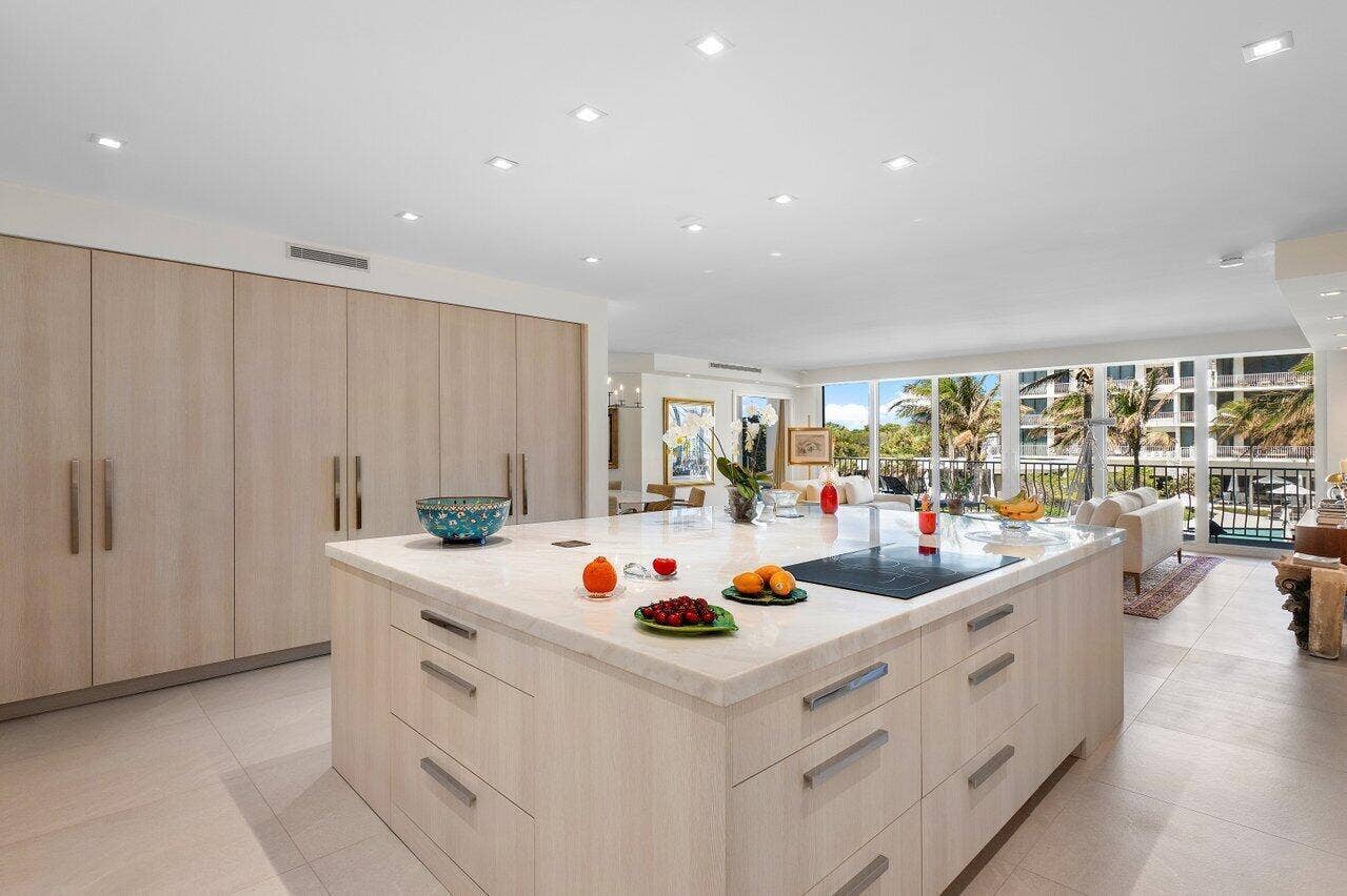 2000 S Ocean Boulevard, #103, Palm Beach, FL 33480 Center Island Kitchen