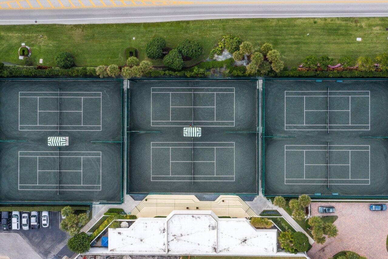 2000 S Ocean Boulevard, #103, Palm Beach, FL 33480 Sloan's Curve Tennis Center