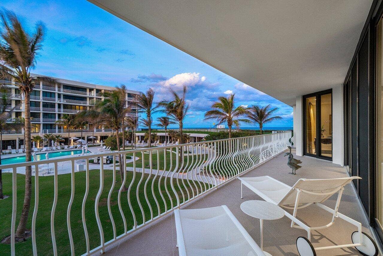 2000 S Ocean Boulevard, #103, Palm Beach, FL 33480 Balcony Overlooking Pool & Ocean