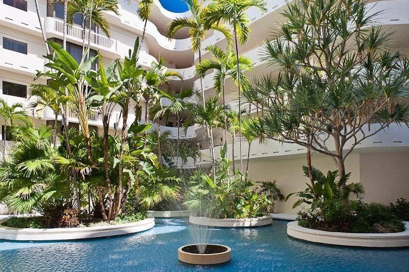 2000 S Ocean Boulevard, #103, Palm Beach, FL 33480 2000 Atrium Feature