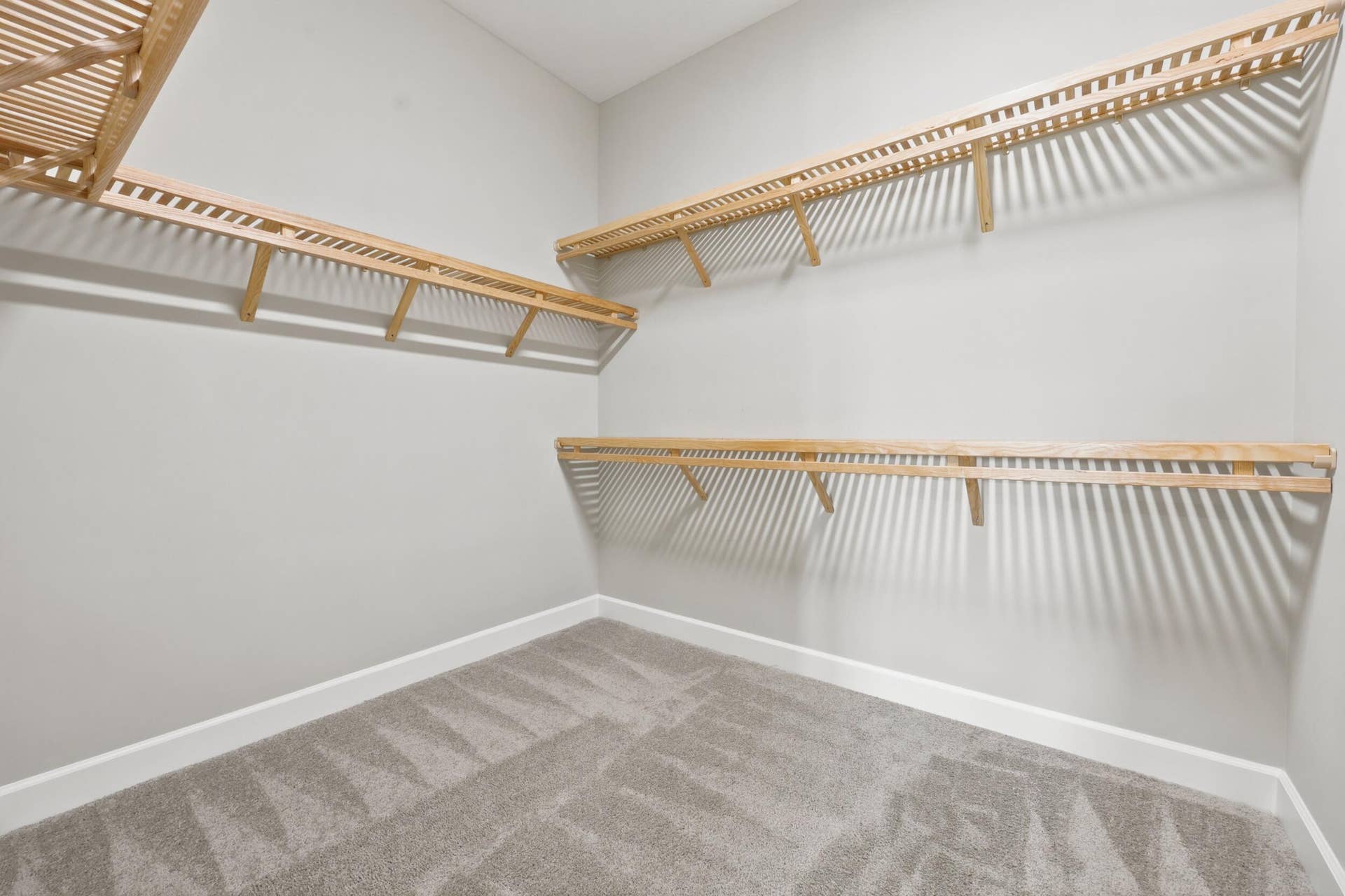 Master Walk In Closet