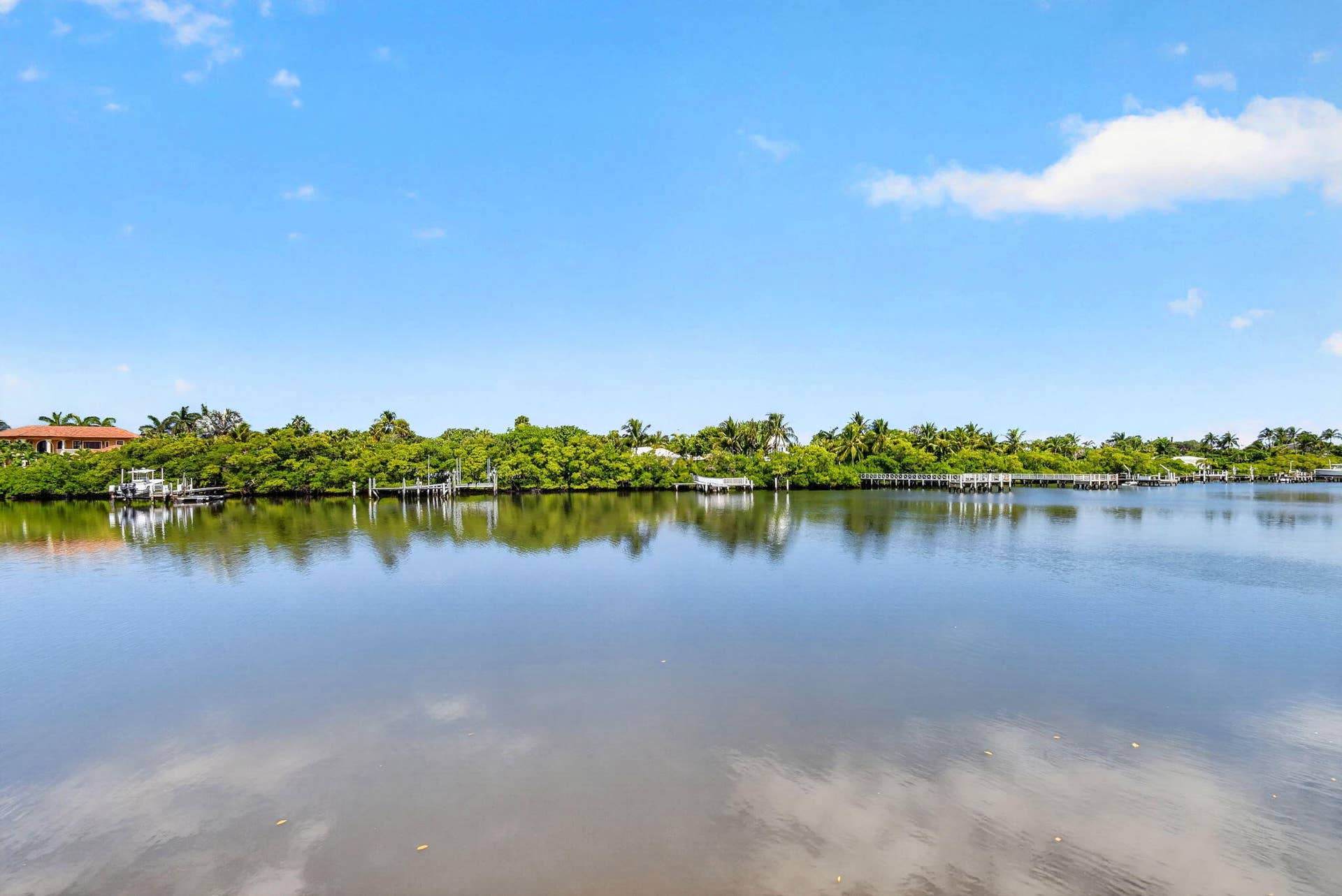 3601 S Ocean Boulevard, #104, South Palm Beach, FL 33480 intracoastal