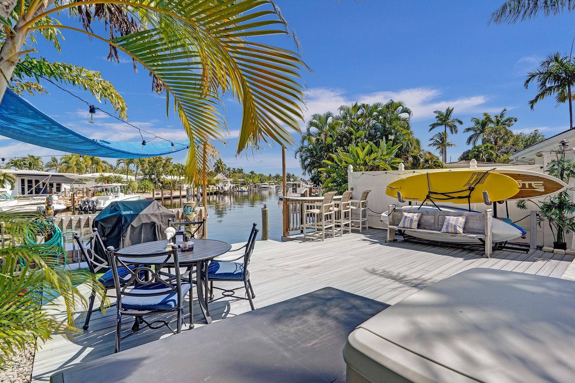 201 SE 11th Street, Pompano Beach, FL 33060 93-ROY07607
