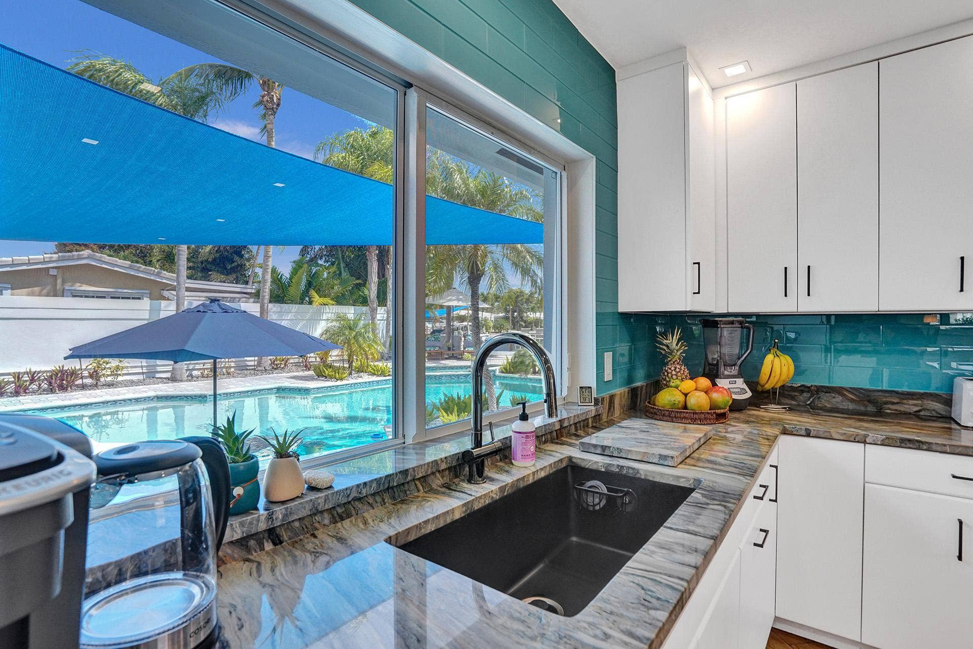 201 SE 11th Street, Pompano Beach, FL 33060 27-ROY07454