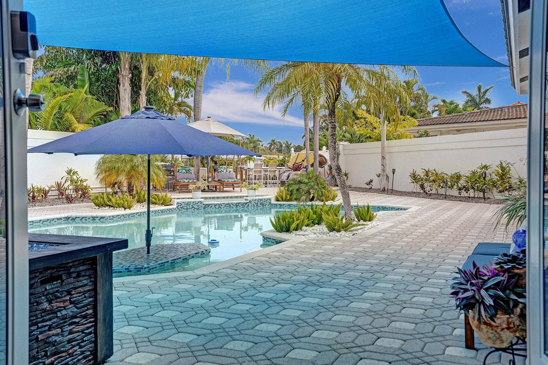 201 SE 11th Street, Pompano Beach, FL 33060 76-ROY07550