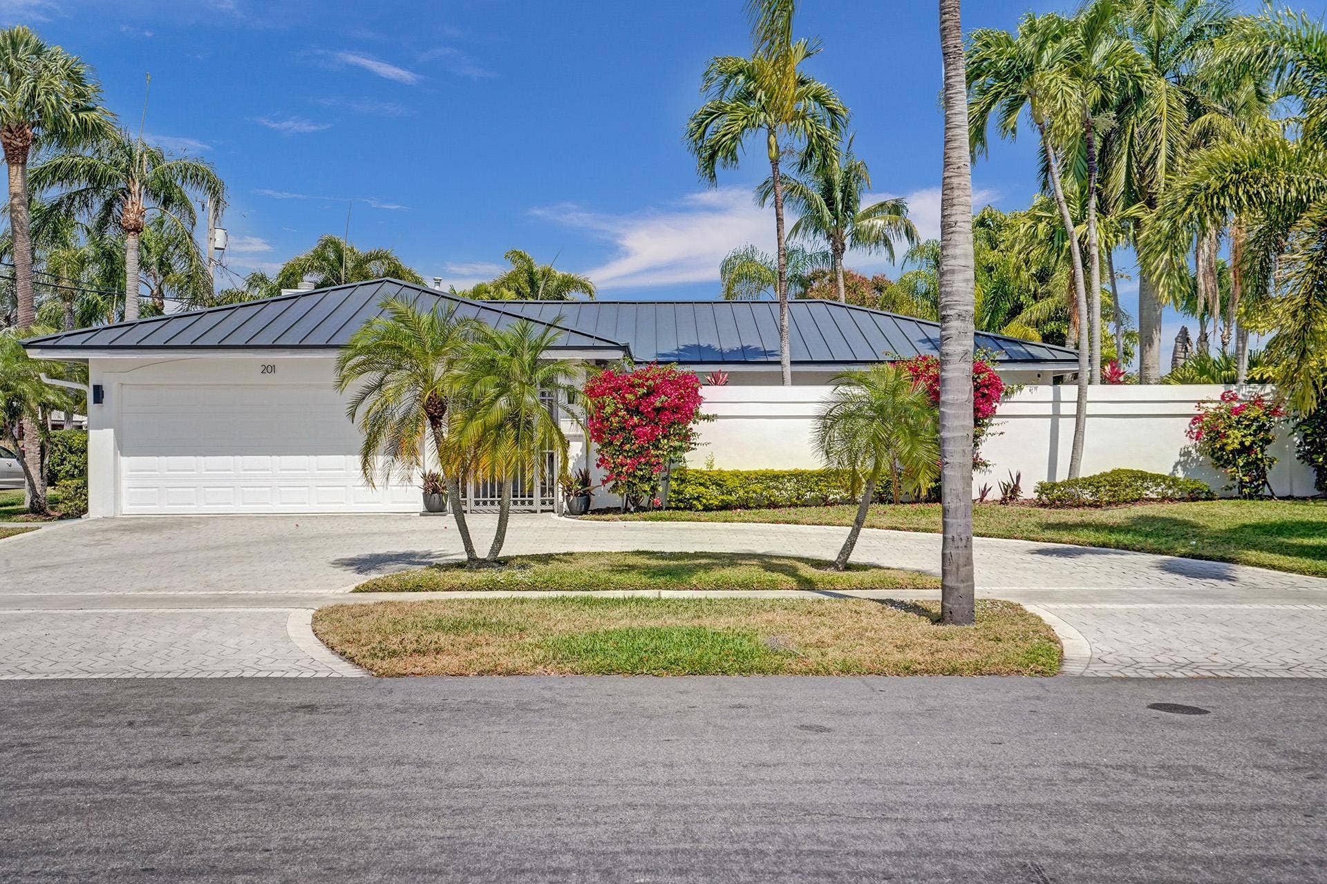 201 SE 11th Street, Pompano Beach, FL 33060 ROY07679