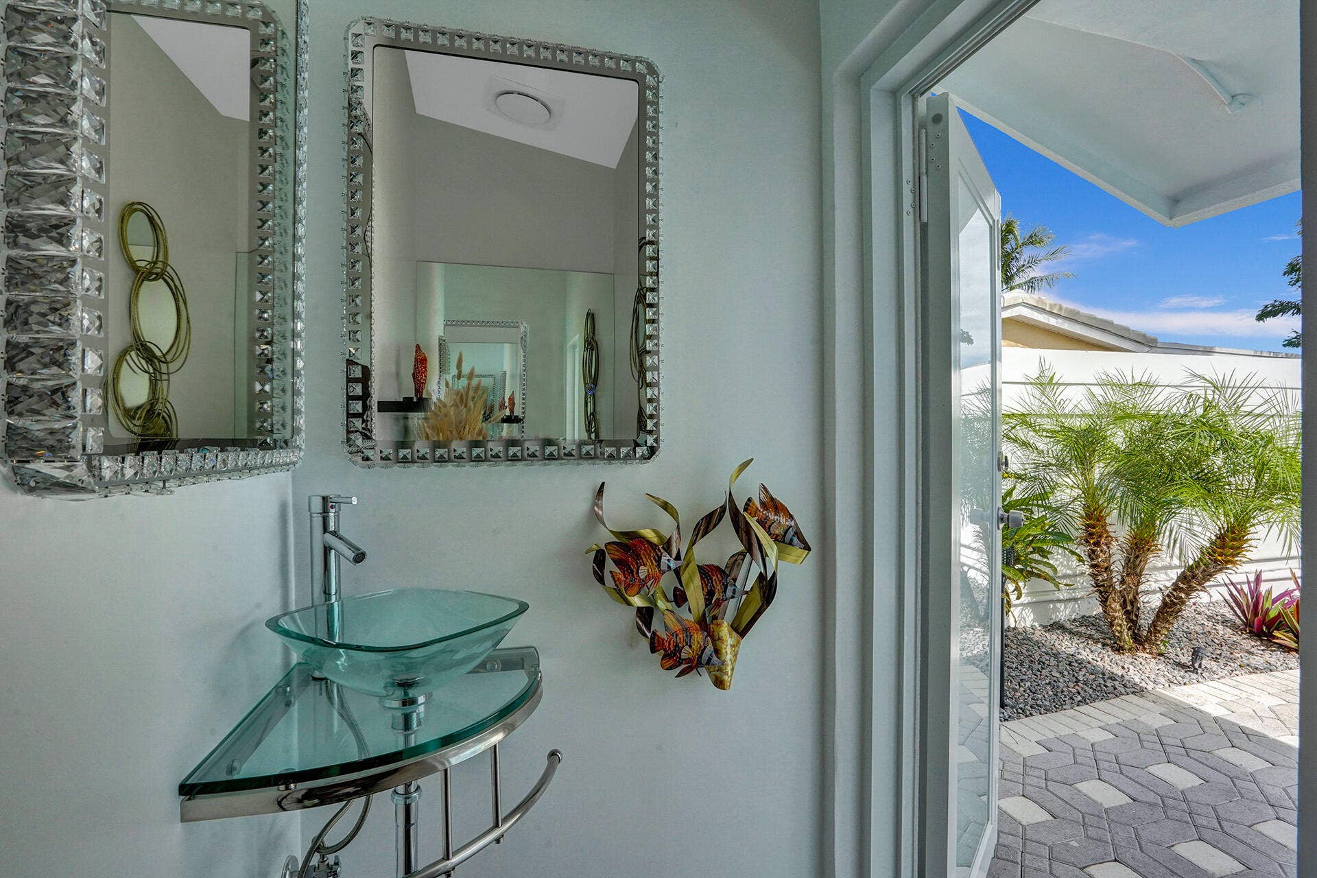 201 SE 11th Street, Pompano Beach, FL 33060 70-ROY09706