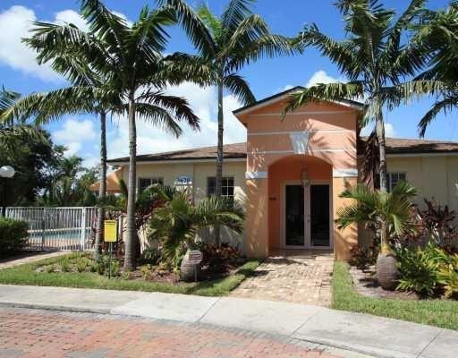 3650 N 56th Avenue, #504, Hollywood, Hollywood, FL 33021 Photo 4
