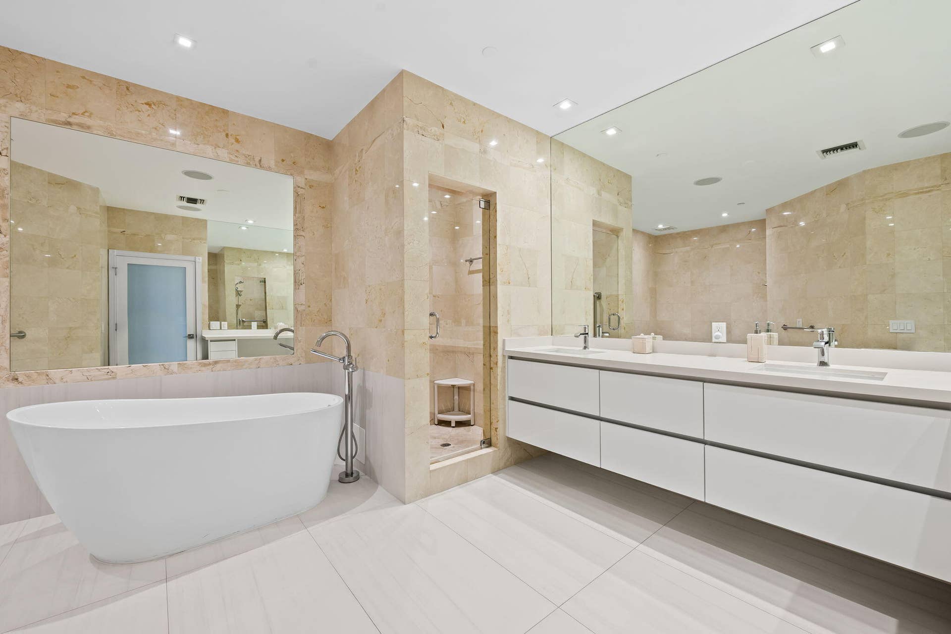 1050 Seminole Drive, #Phb, Fort Lauderdale, FL 33304 45-web-or-mls-DSC_6500