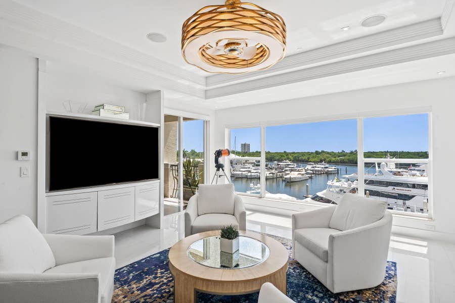 Property photo for 1050 Seminole Drive, #Phb, Fort Lauderdale, FL