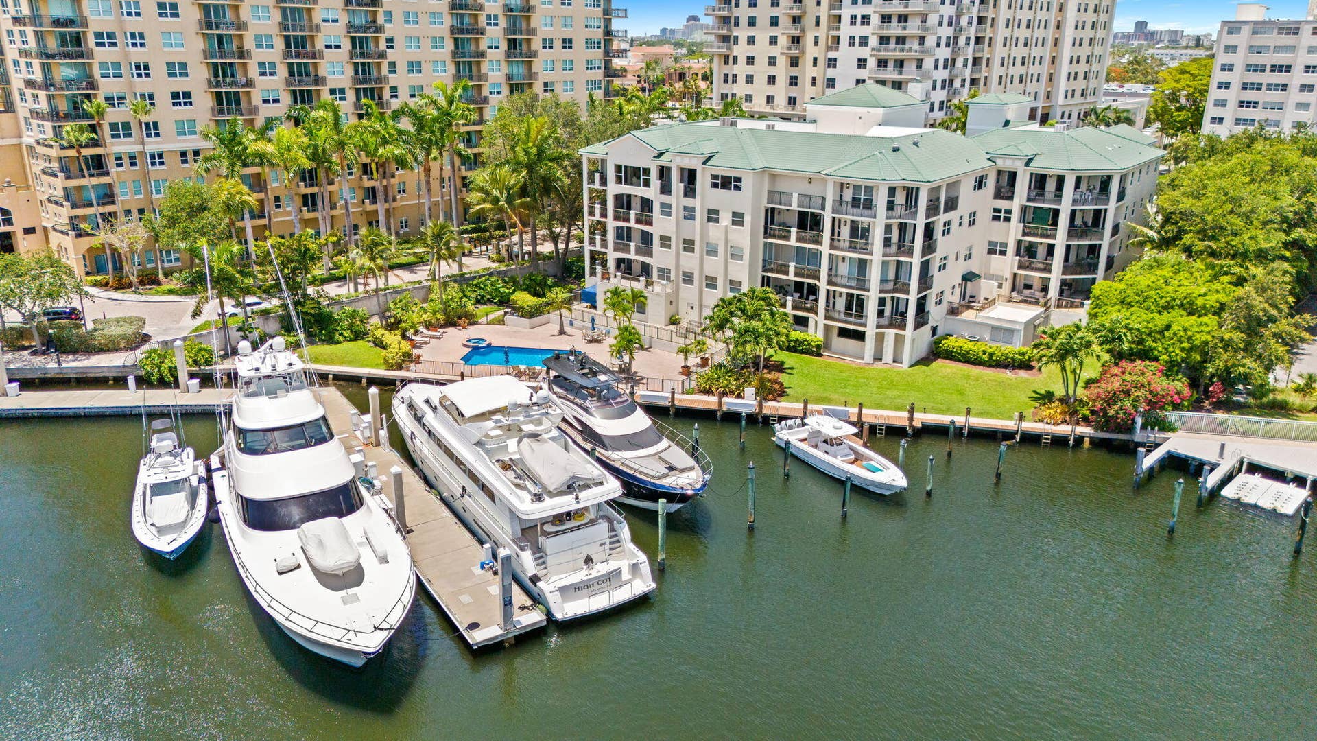 1050 Seminole Drive, #Phb, Fort Lauderdale, FL 33304 4-web-or-mls-DJI_20260616125559_0132_D