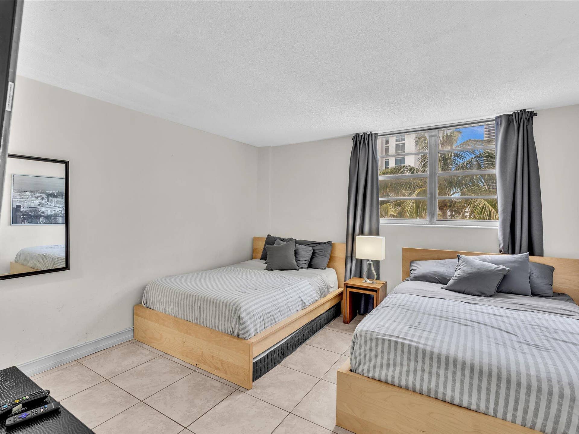 3901 S Ocean Drive, #3j, Hollywood, Hollywood, FL 33019 Main bedroom