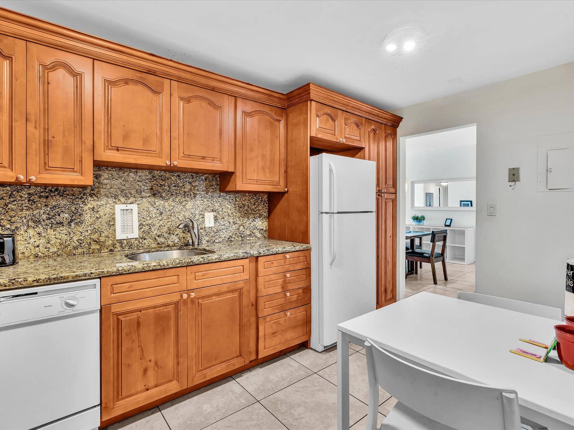 3901 S Ocean Drive, #3j, Hollywood, Hollywood, FL 33019 27-FPP00331