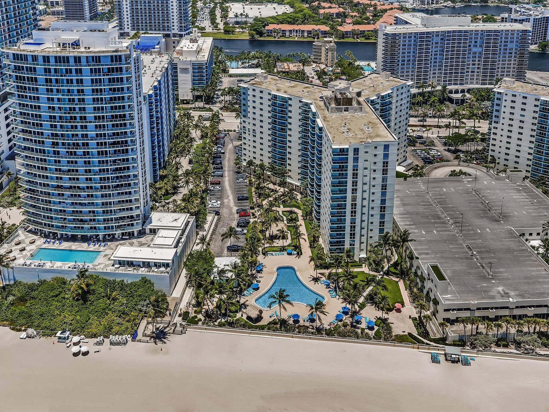 3901 S Ocean Drive, #3j, Hollywood, Hollywood, FL 33019 54-DJI_20260619130501_0049_D