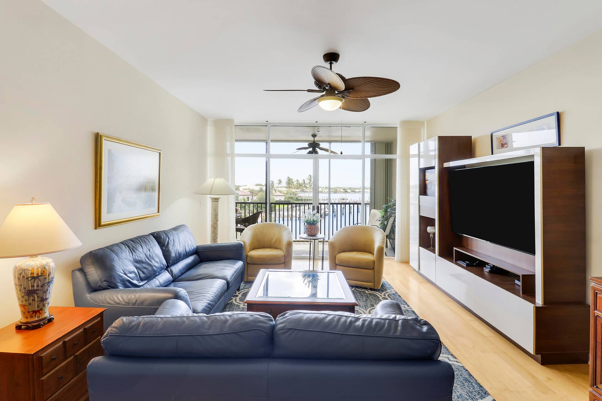 11370 Twelve Oaks Way, #416, North Palm Beach, FL 33408 Living Area