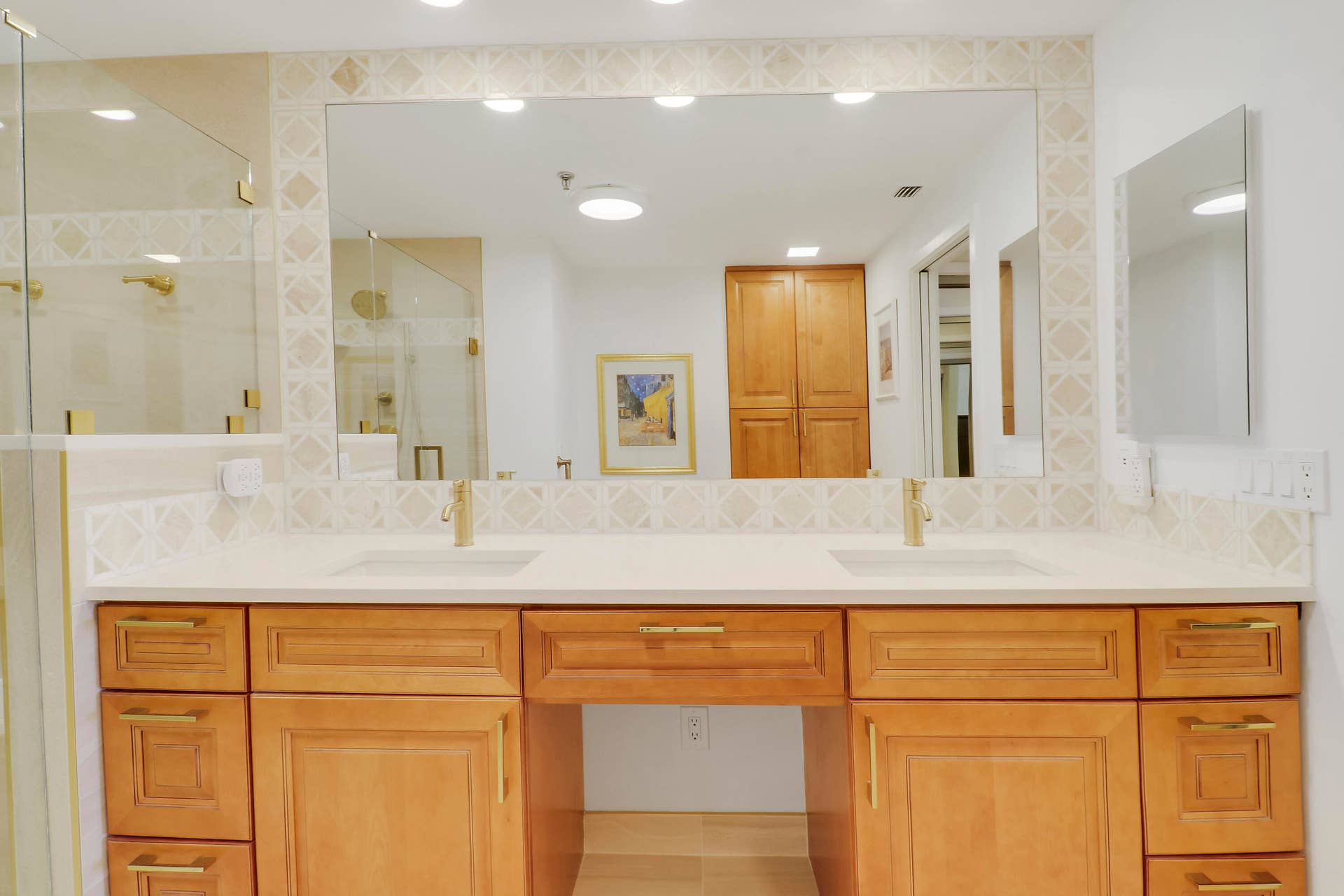 11370 Twelve Oaks Way, #416, North Palm Beach, FL 33408 Dual Sinks Primary Bath