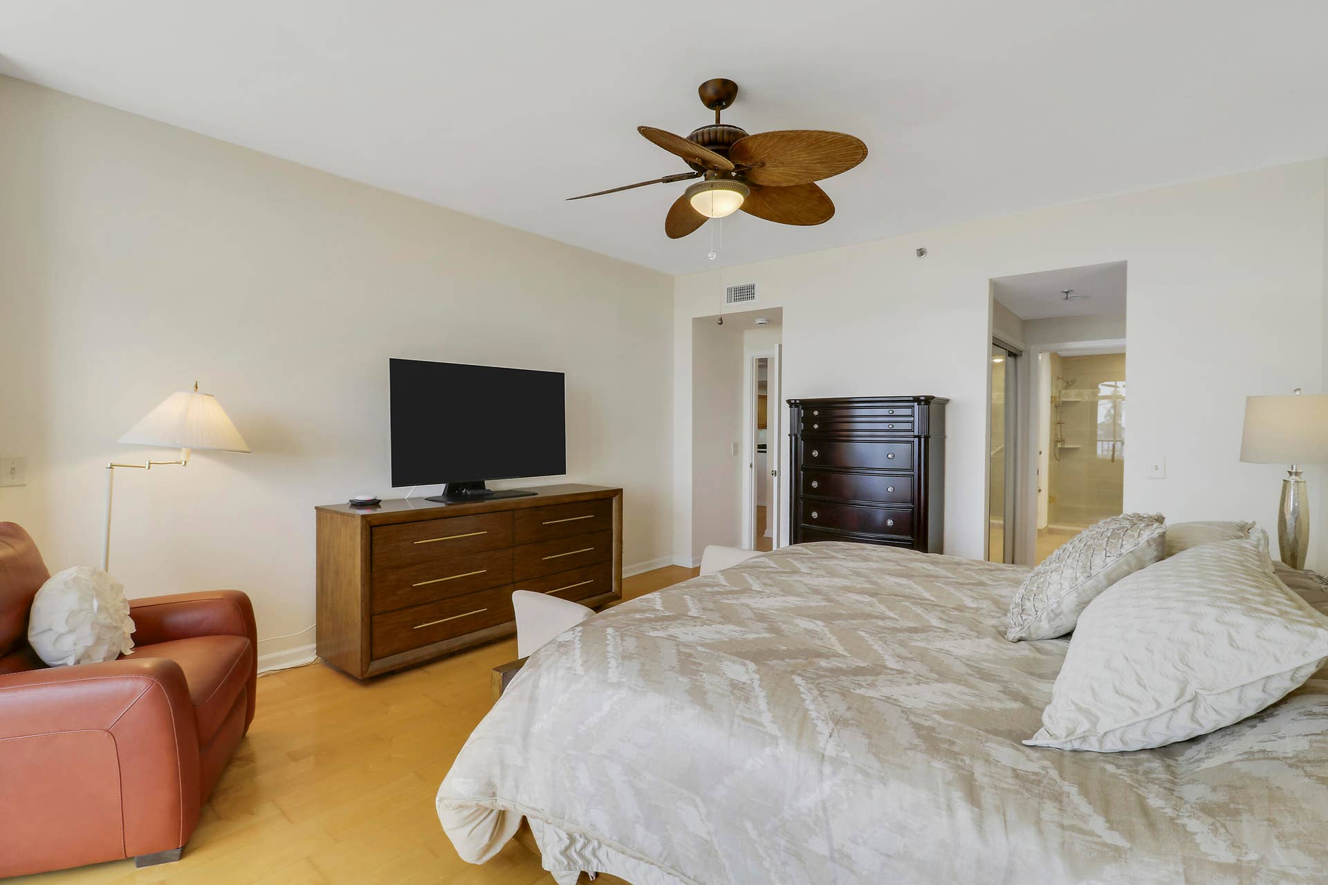 11370 Twelve Oaks Way, #416, North Palm Beach, FL 33408 Primary BR/Ensuite Bath