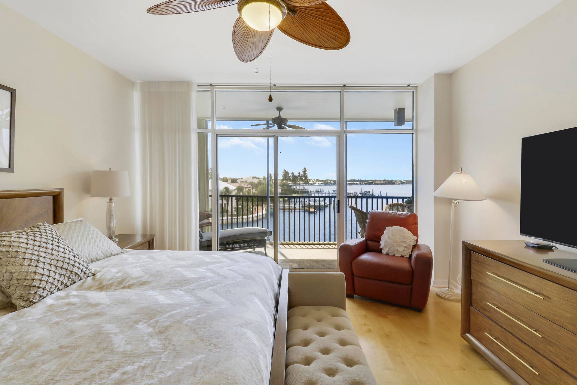 11370 Twelve Oaks Way, #416, North Palm Beach, FL 33408 Primary BR/Access to Balcony