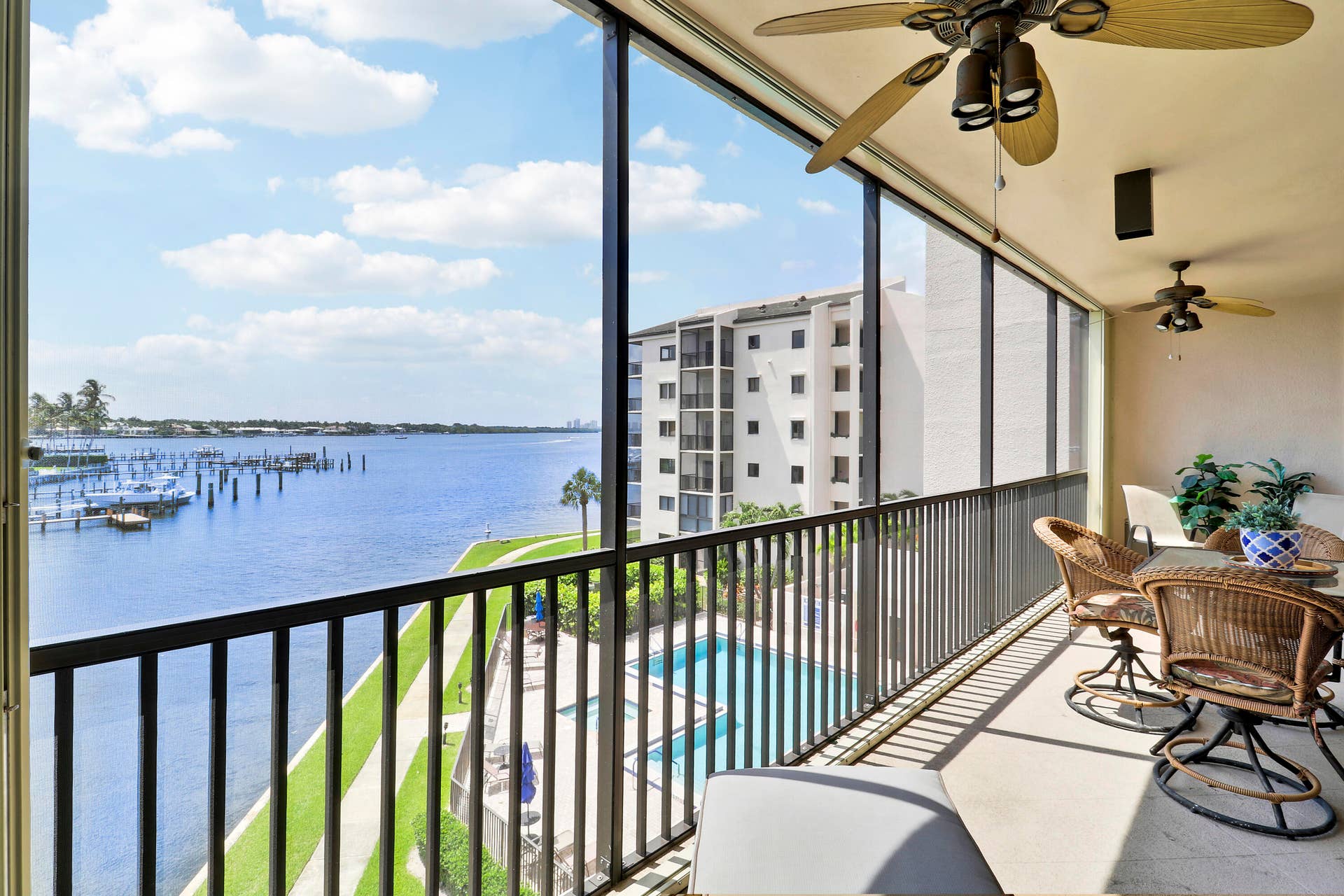 11370 Twelve Oaks Way, #416, North Palm Beach, FL 33408 Balcony View