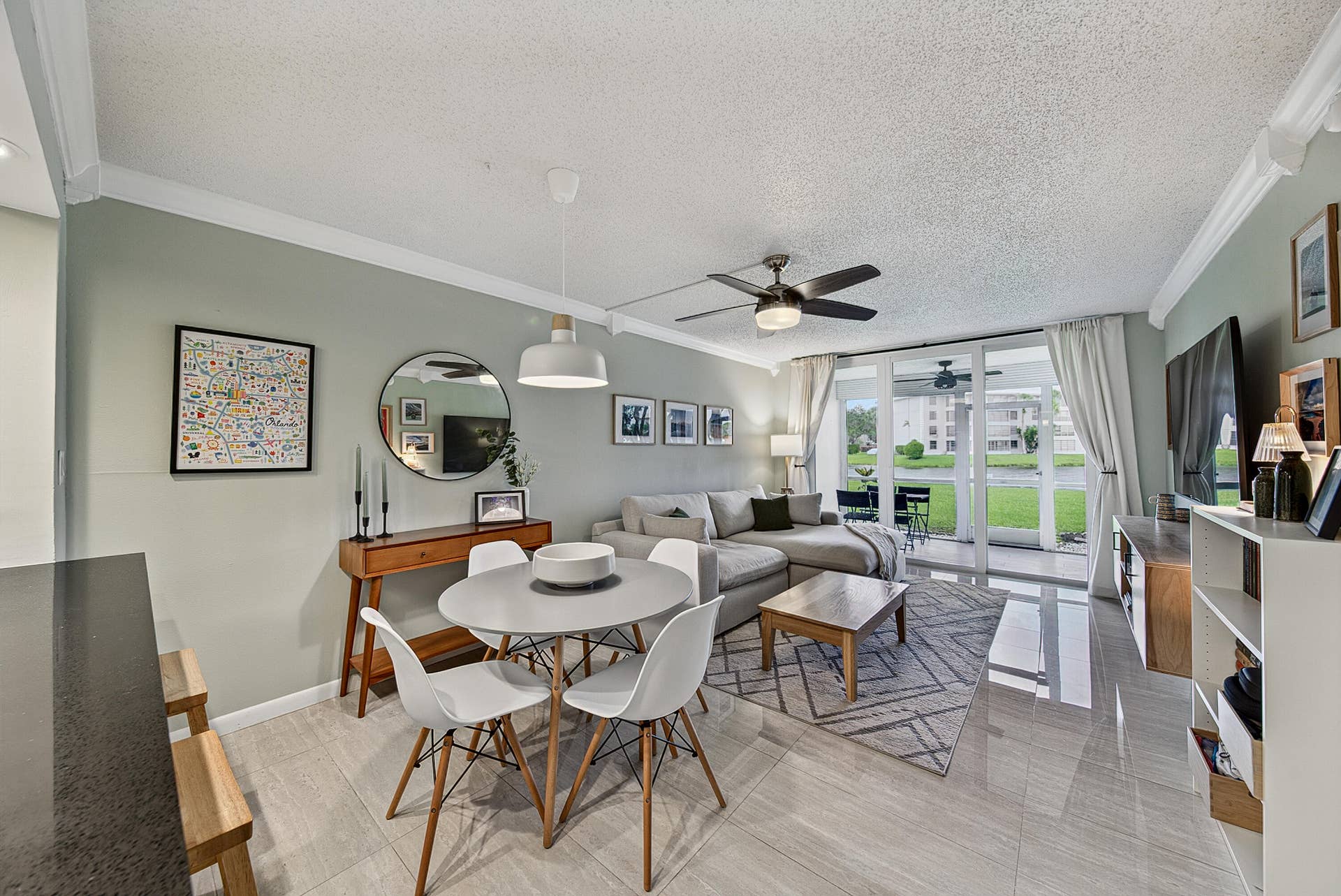 9420 Poinciana Place, #108, Davie, FL 33324 Diining space