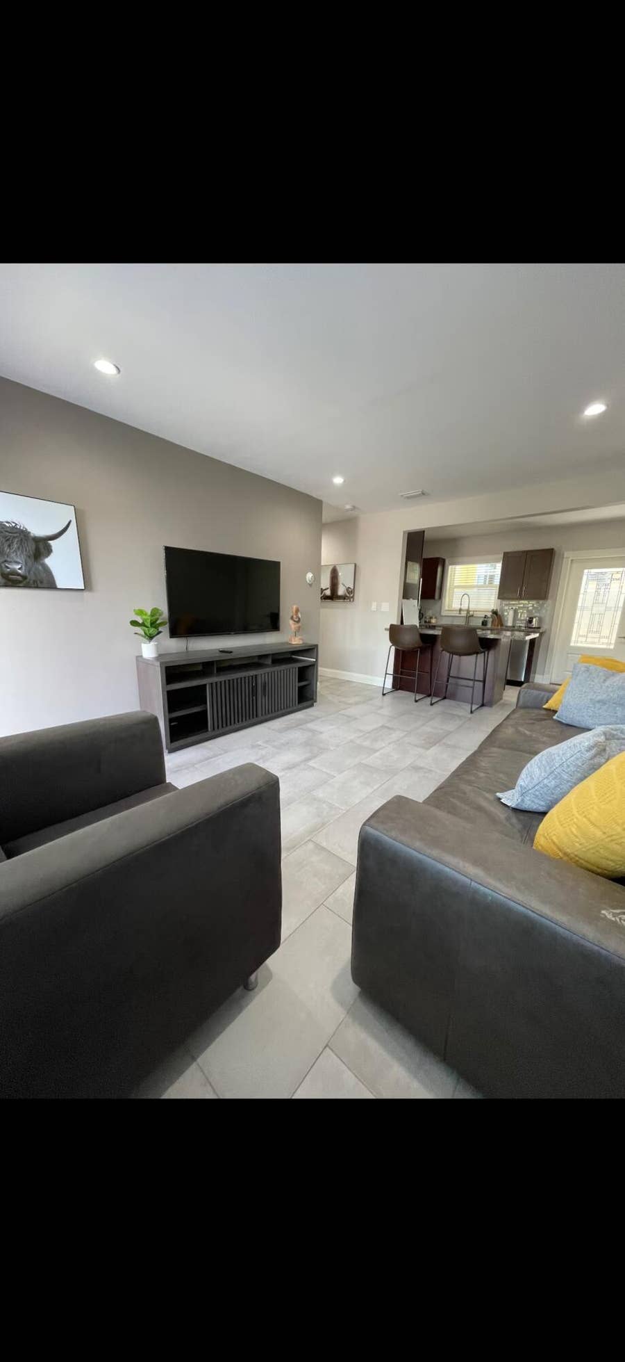 Property photo for 400 SW 12th, #1-2, Fort Lauderdale, FL