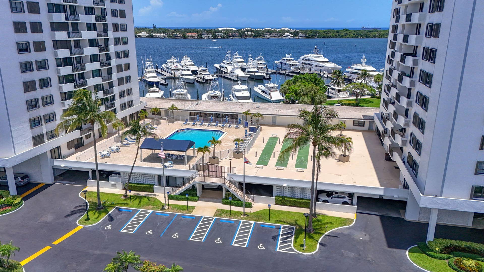 1208 Marine Way, #205, North Palm Beach, FL 33408 Aerial