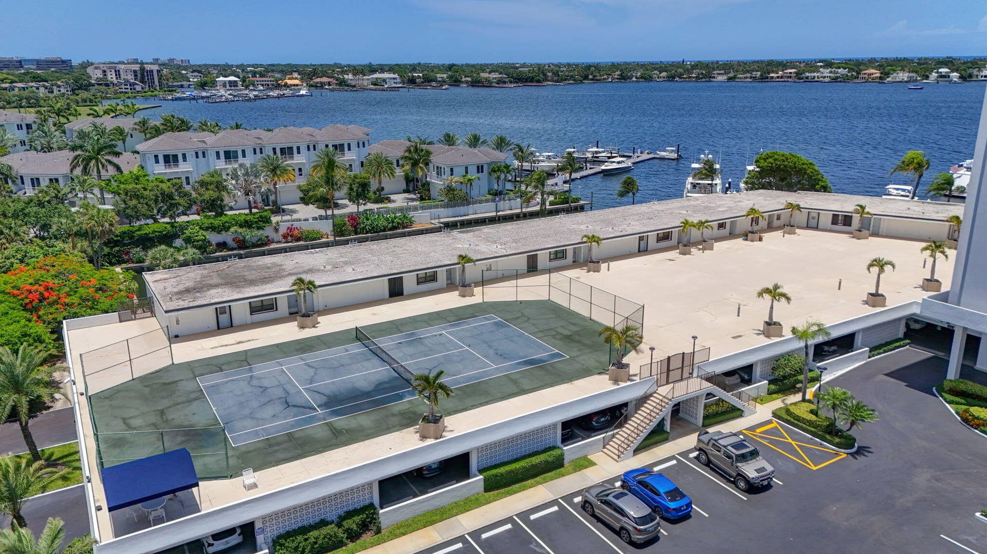 1208 Marine Way, #205, North Palm Beach, FL 33408 Tennis court