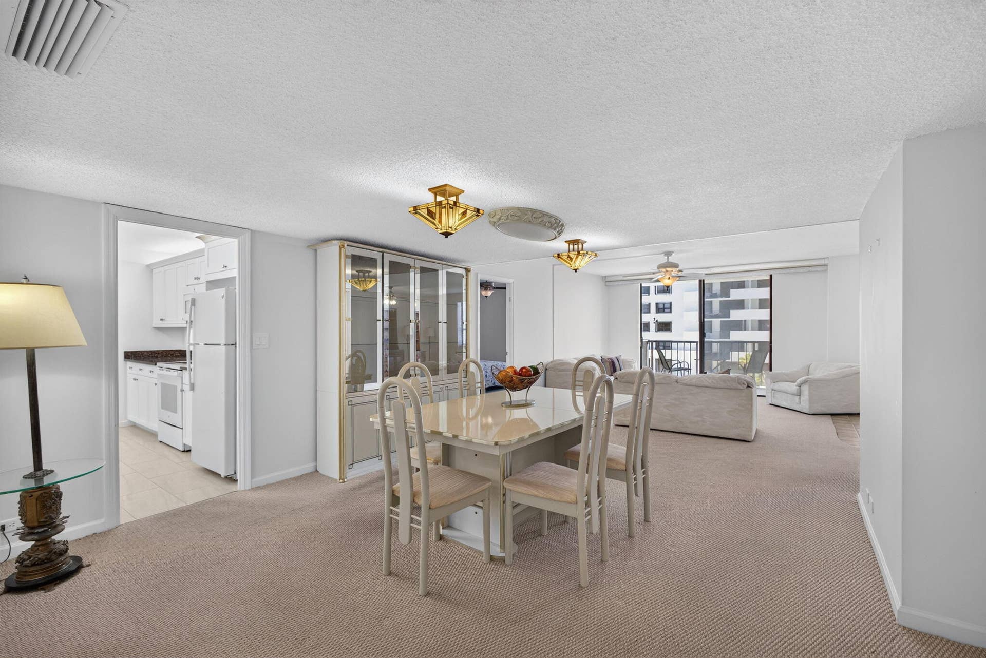 1208 Marine Way, #205, North Palm Beach, FL 33408 Dining room