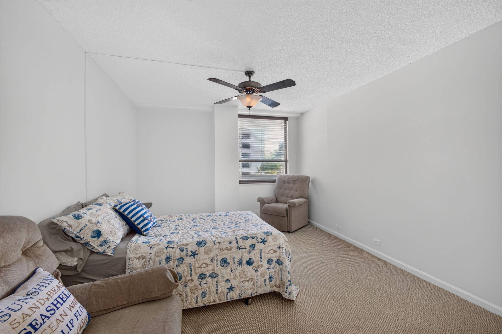 1208 Marine Way, #205, North Palm Beach, FL 33408 Second suite