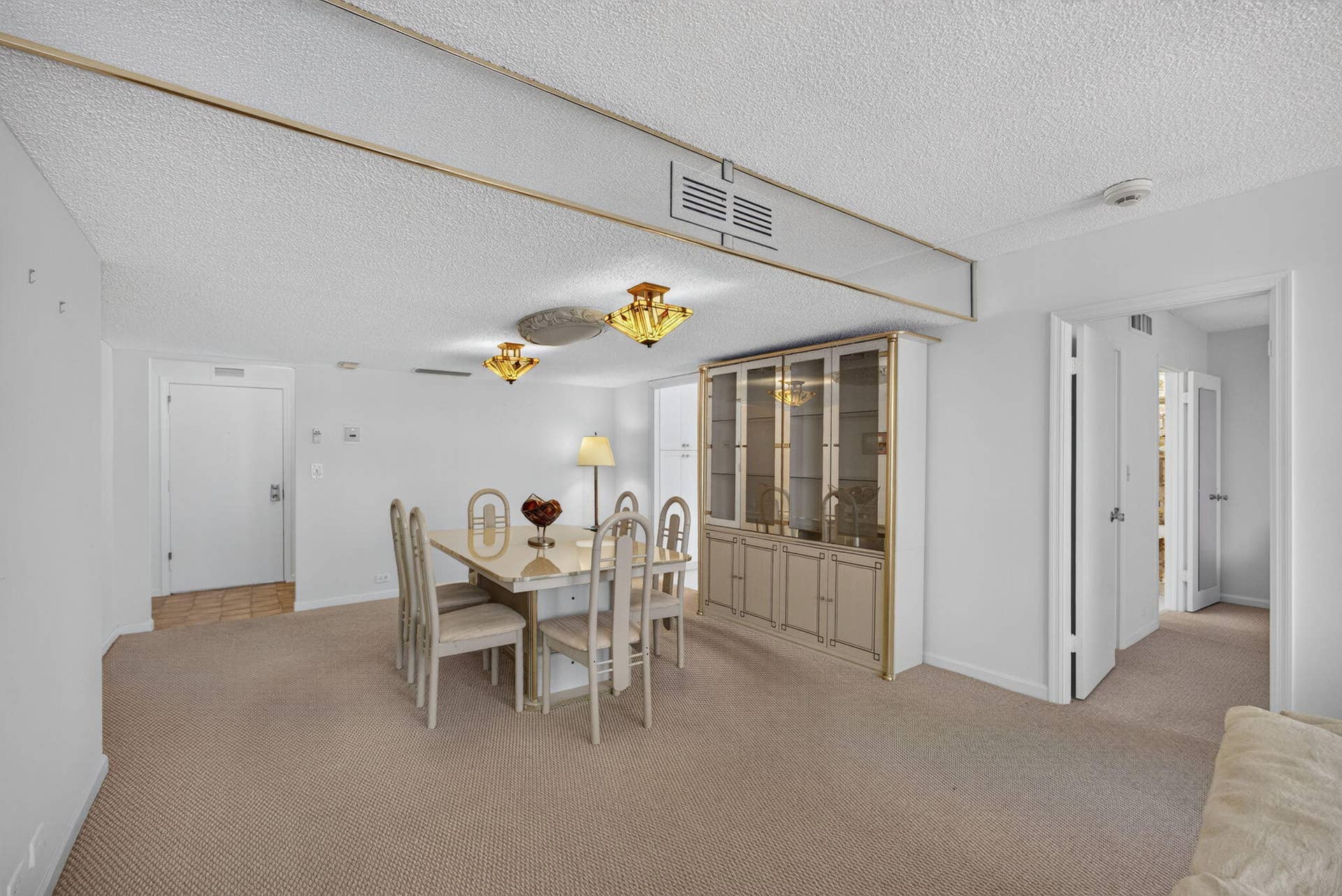 1208 Marine Way, #205, North Palm Beach, FL 33408 Dining room