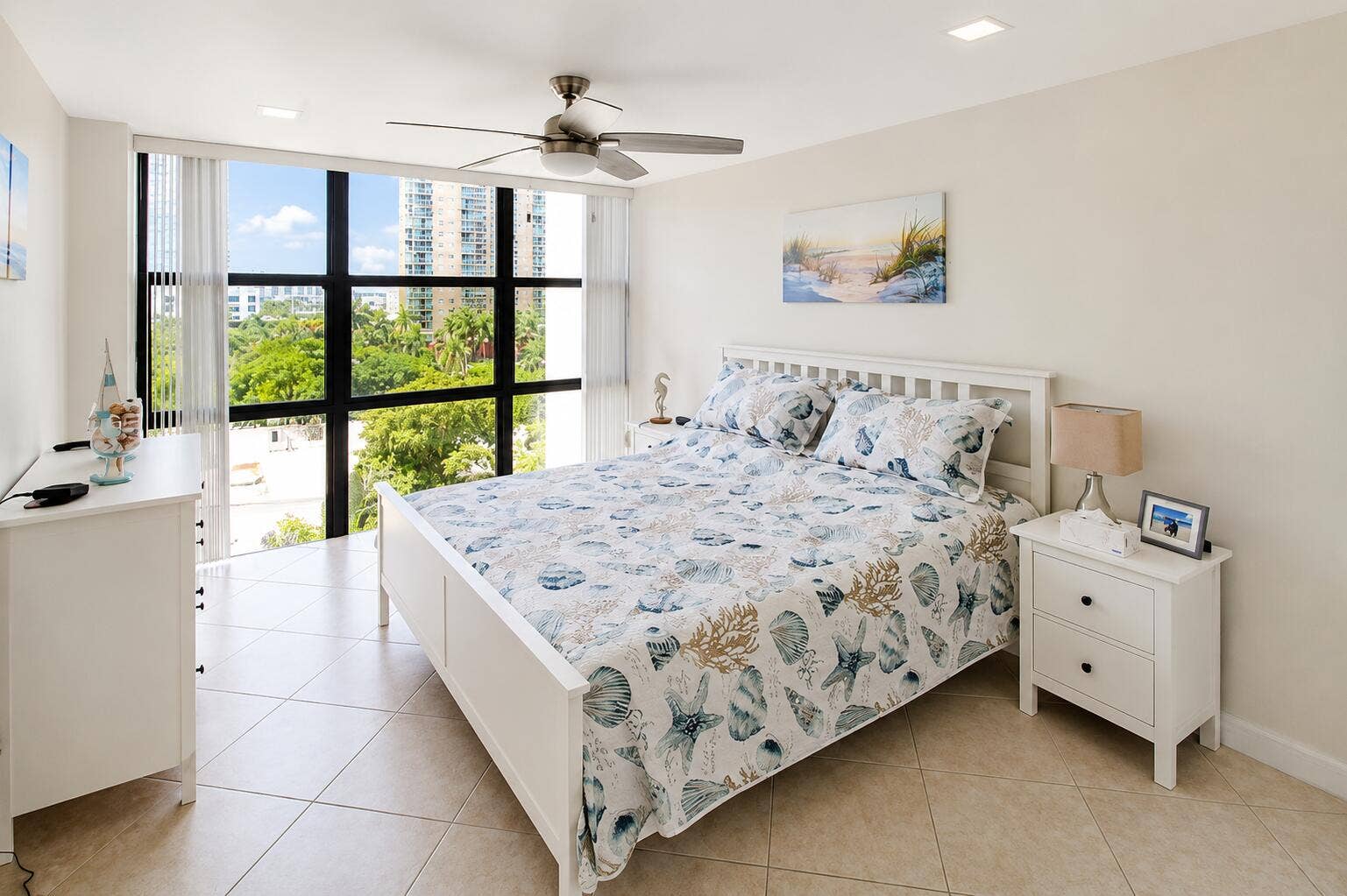 17021 N Bay Road, #816, Sunny Isles Beach, FL 33160 ChatGPT Image 12 jun 2026, 06_13_33 p.m.
