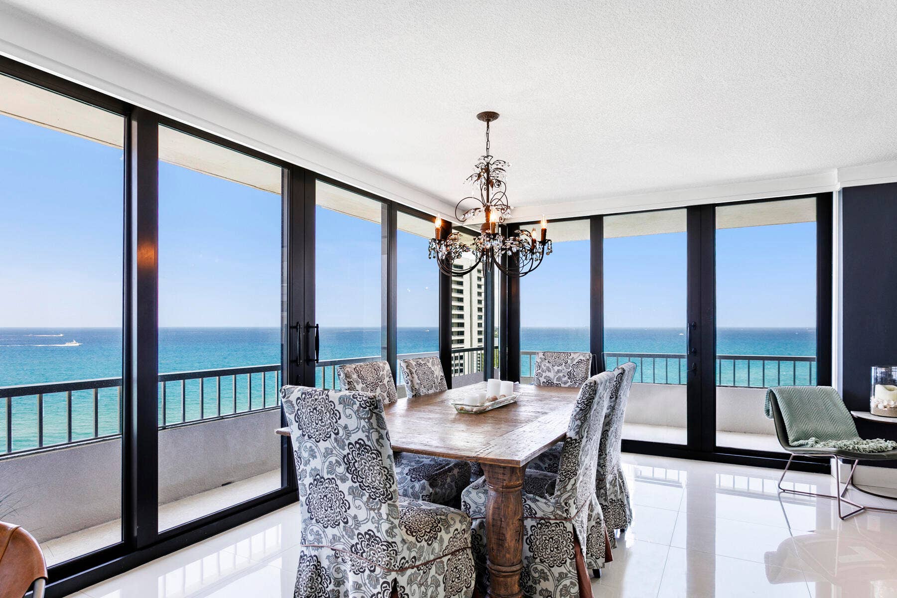 5510 N Ocean Drive, #12a, Singer Island, FL 33404 Dining room pic 2