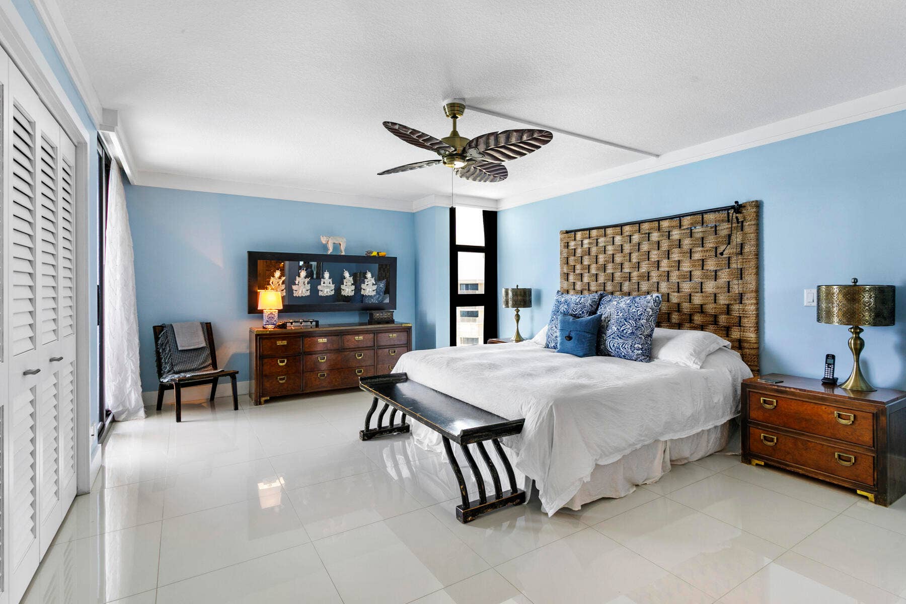 5510 N Ocean Drive, #12a, Singer Island, FL 33404 Master Bedroom pic 1