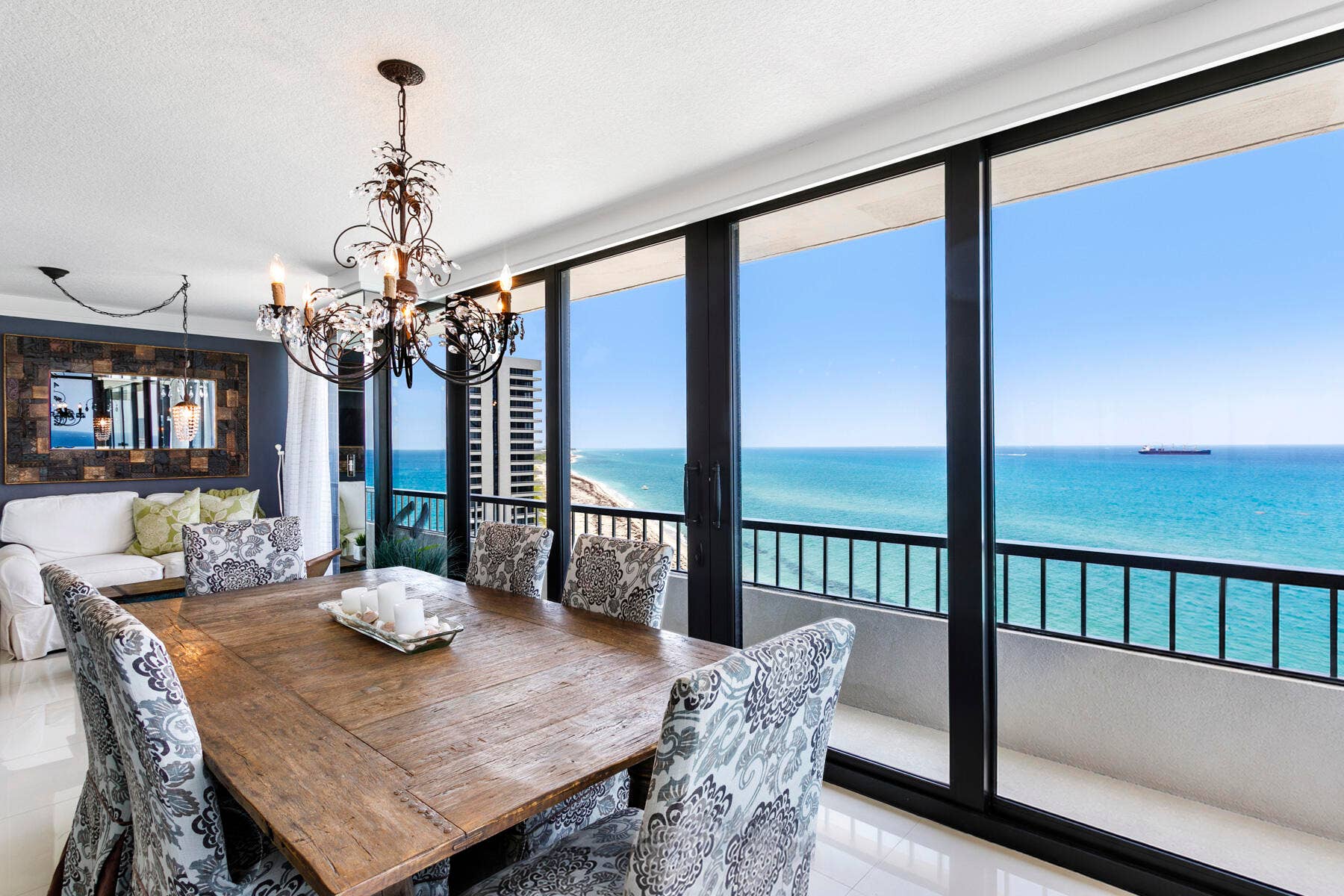 5510 N Ocean Drive, #12a, Singer Island, FL 33404 Stunning ocean view from dining room
