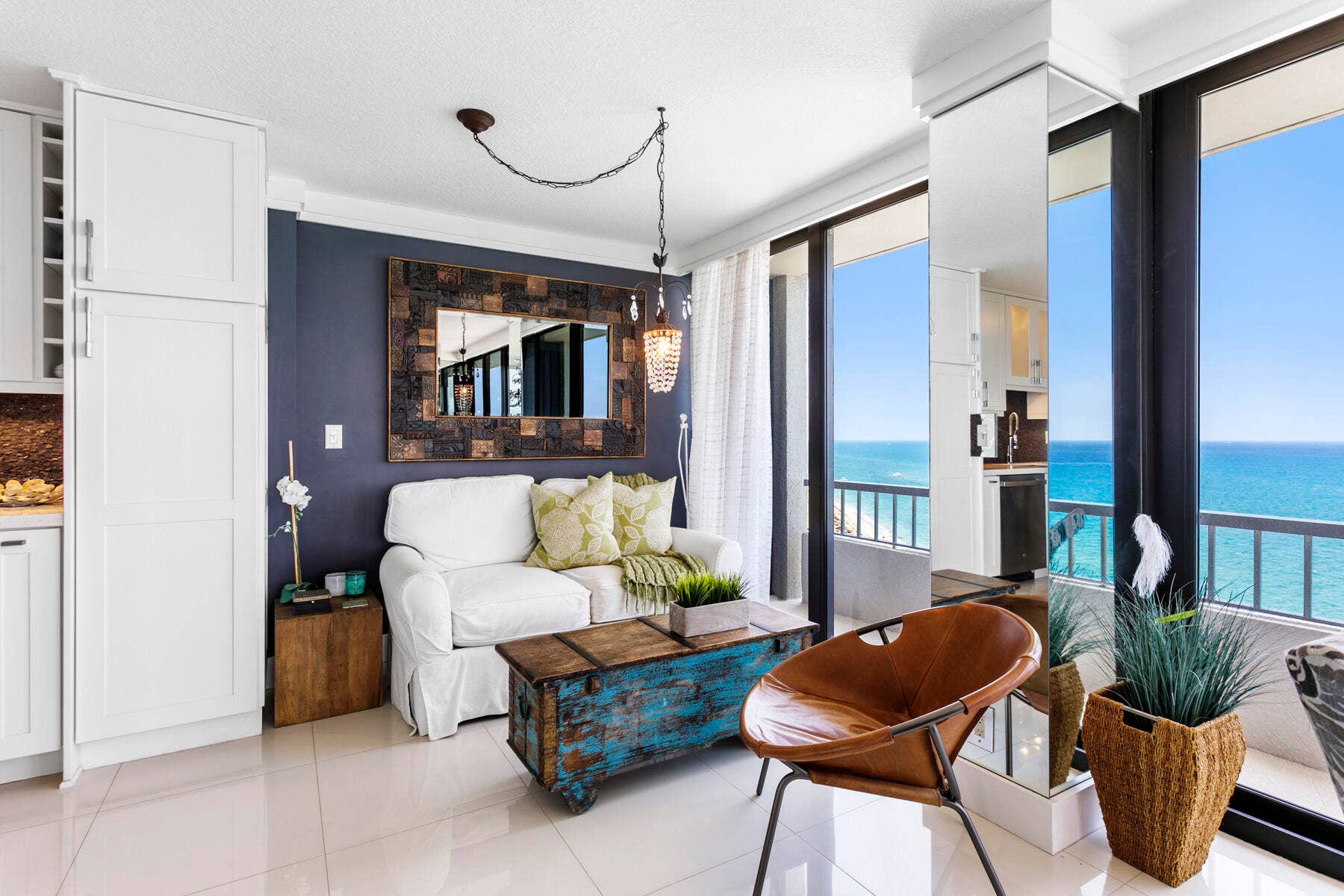 5510 N Ocean Drive, #12a, Singer Island, FL 33404 Sitting room