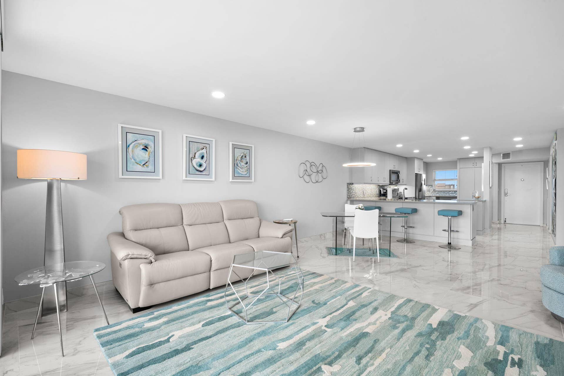 511 Bayshore Drive, #910, Fort Lauderdale, FL 33304 19-web-or-mls-A7R00286 copy