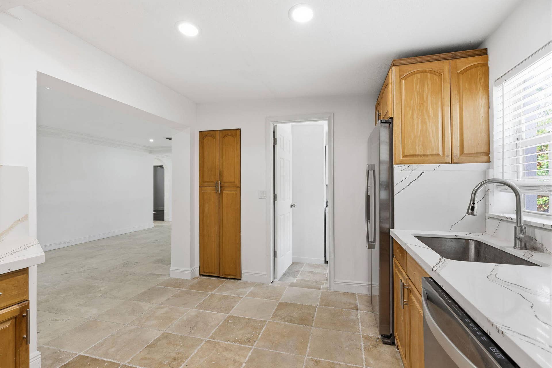 4793 Badger Avenue, West Palm Beach, FL 33417 15-web-or-mls-AR Media 15