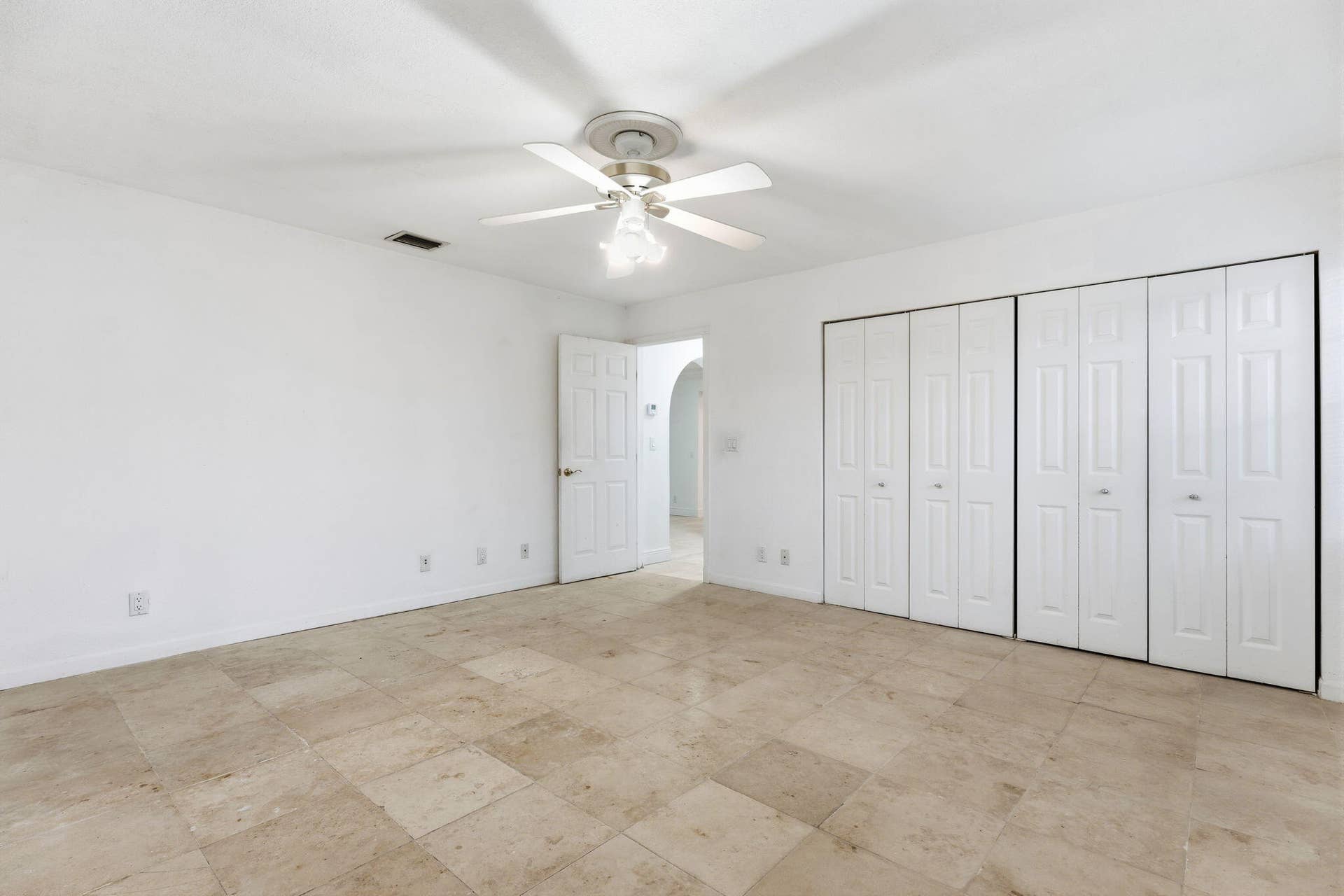 4793 Badger Avenue, West Palm Beach, FL 33417 21-web-or-mls-AR Media 21
