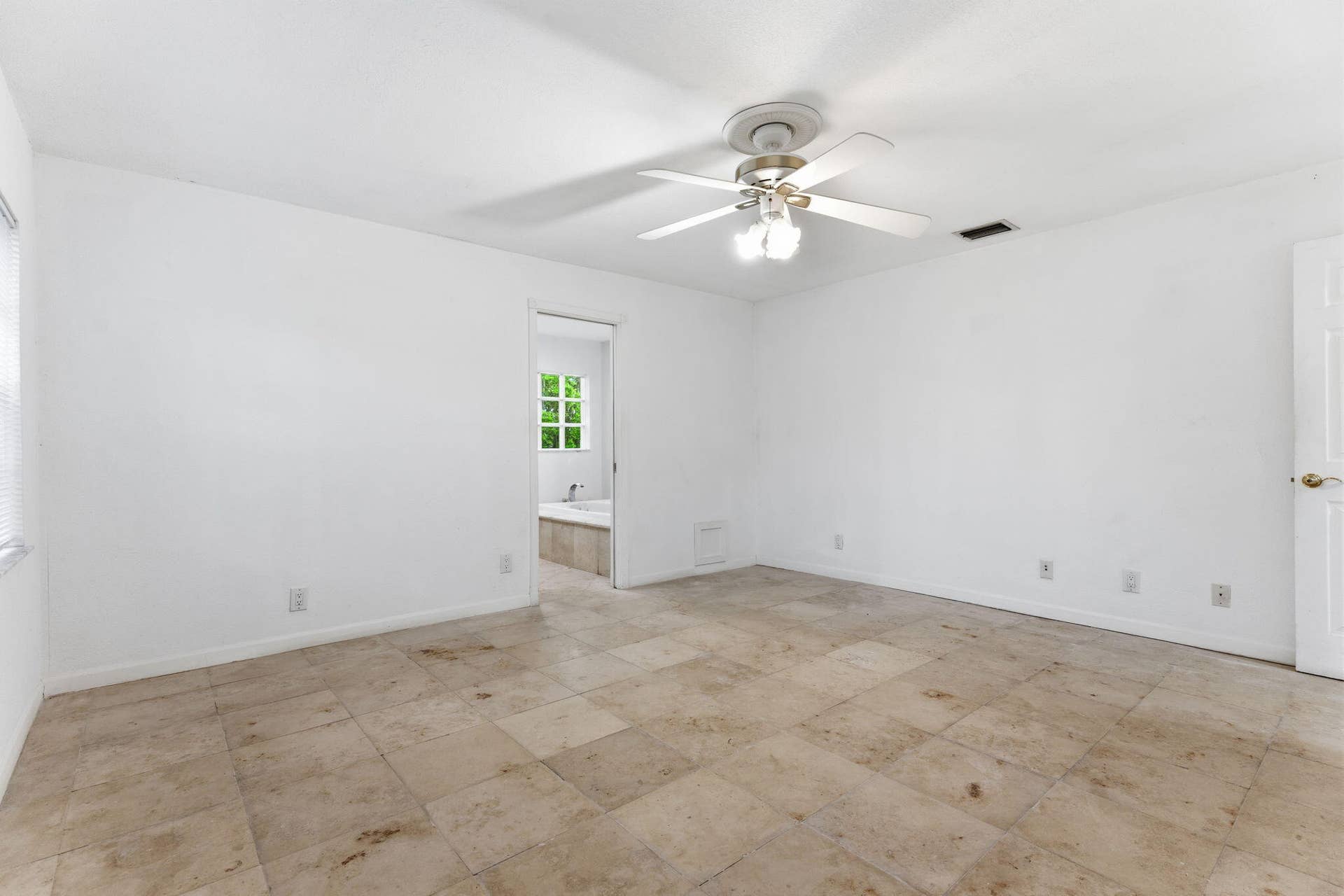 4793 Badger Avenue, West Palm Beach, FL 33417 22-web-or-mls-AR Media 22